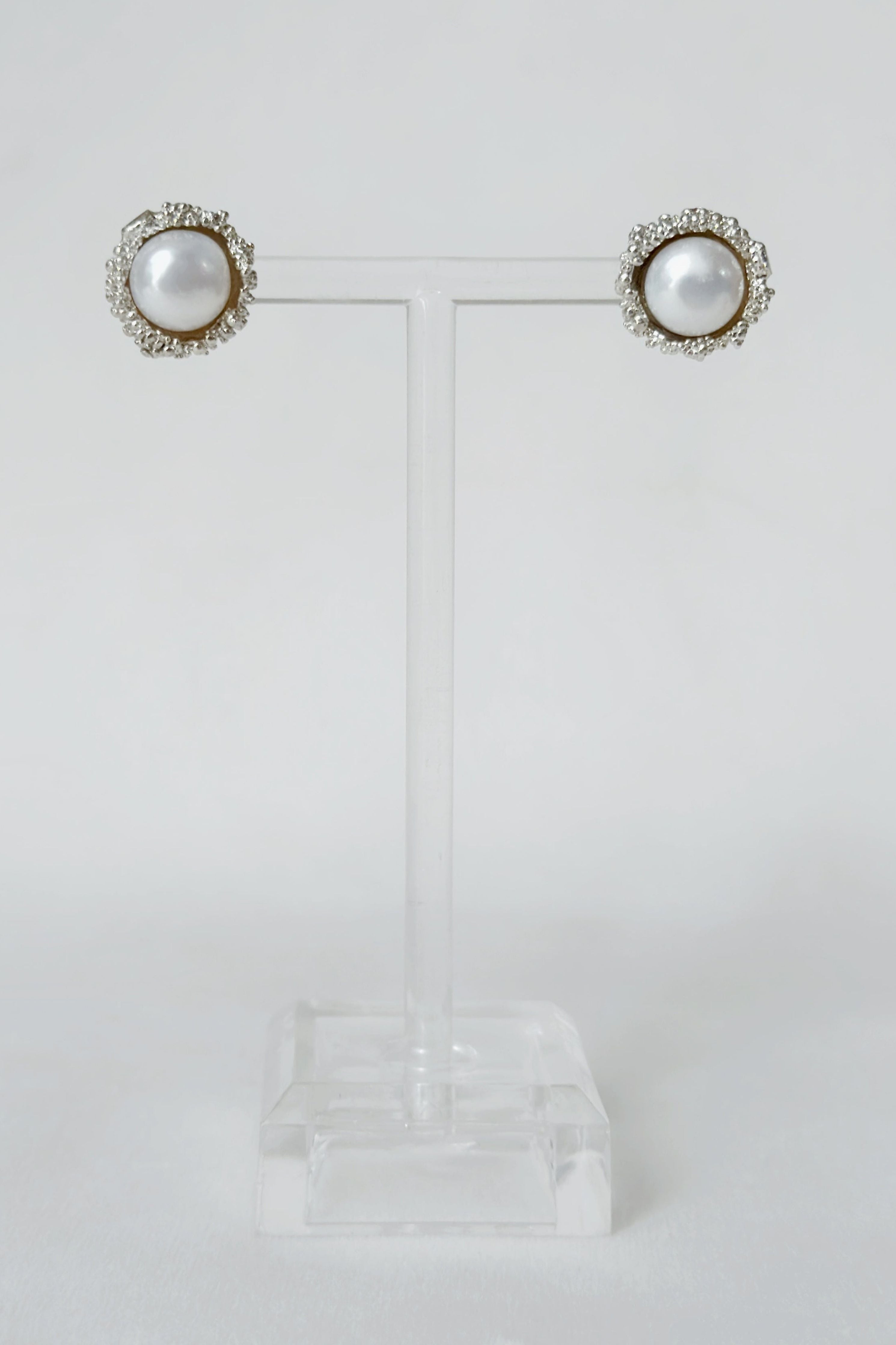 Pearl Cup Studs Silver