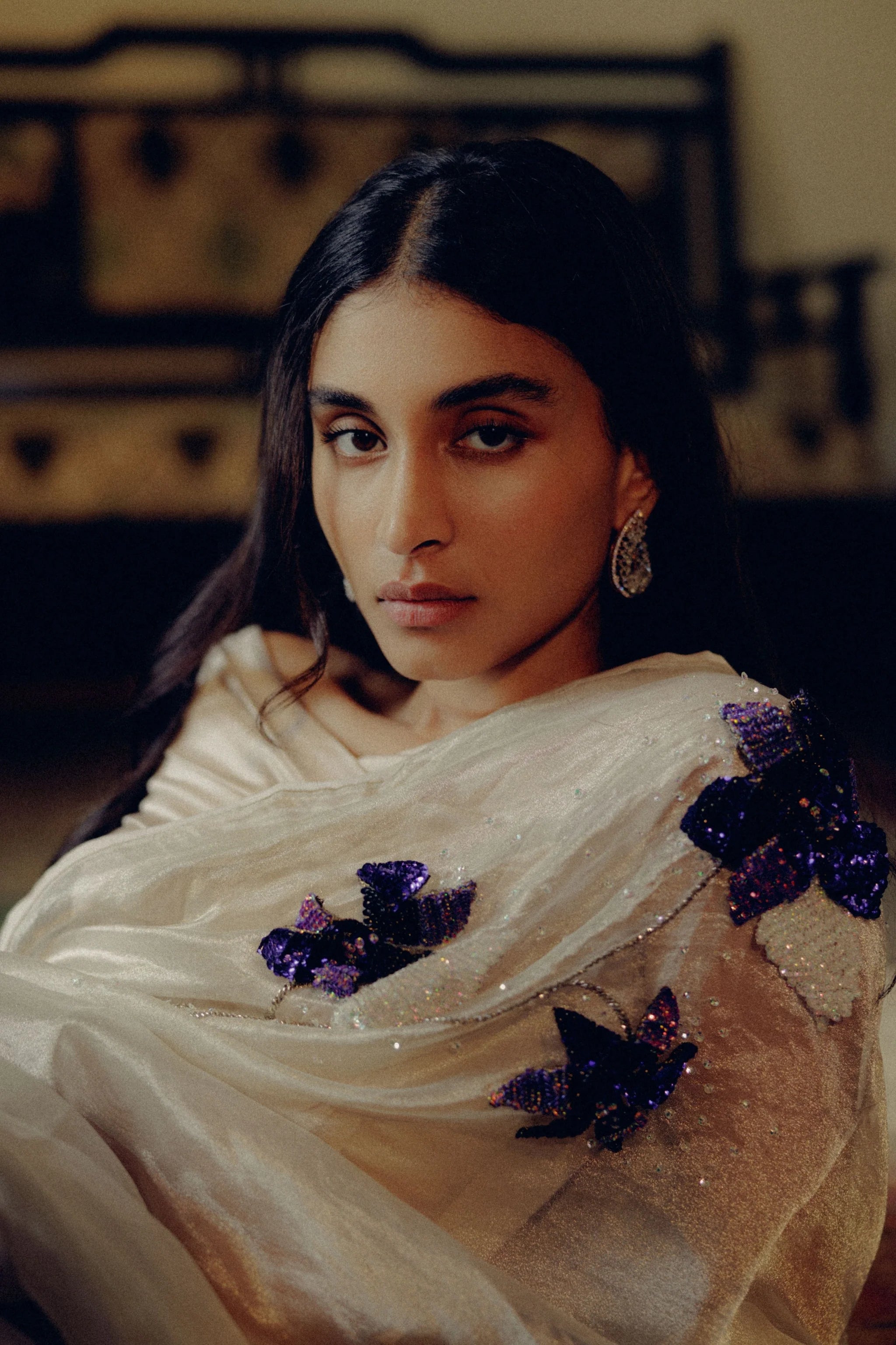 Silver 3d Flower Saree