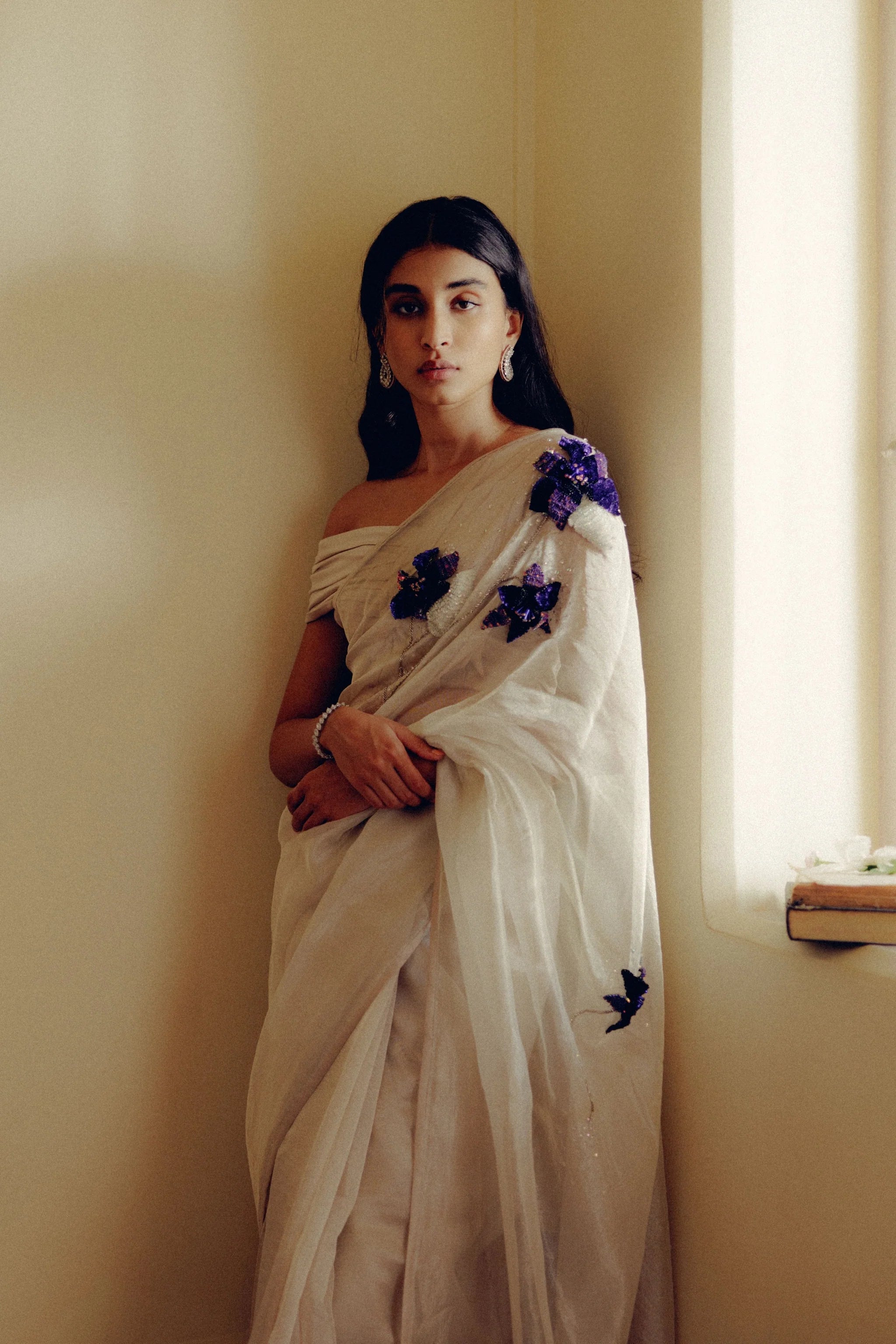 Silver 3d Flower Saree