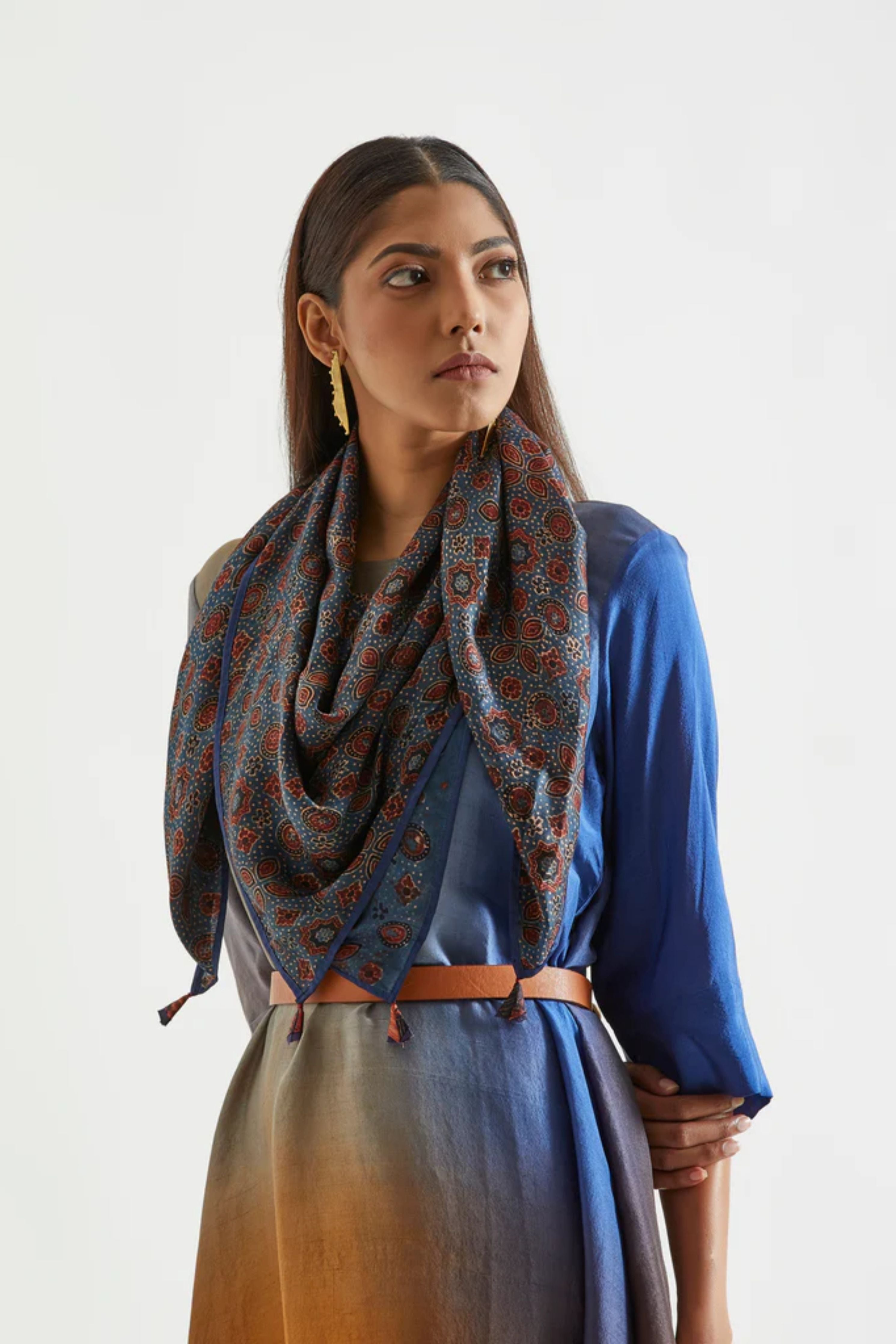 Ink Mustard Assyemtrical Ombre Kurta with Stole