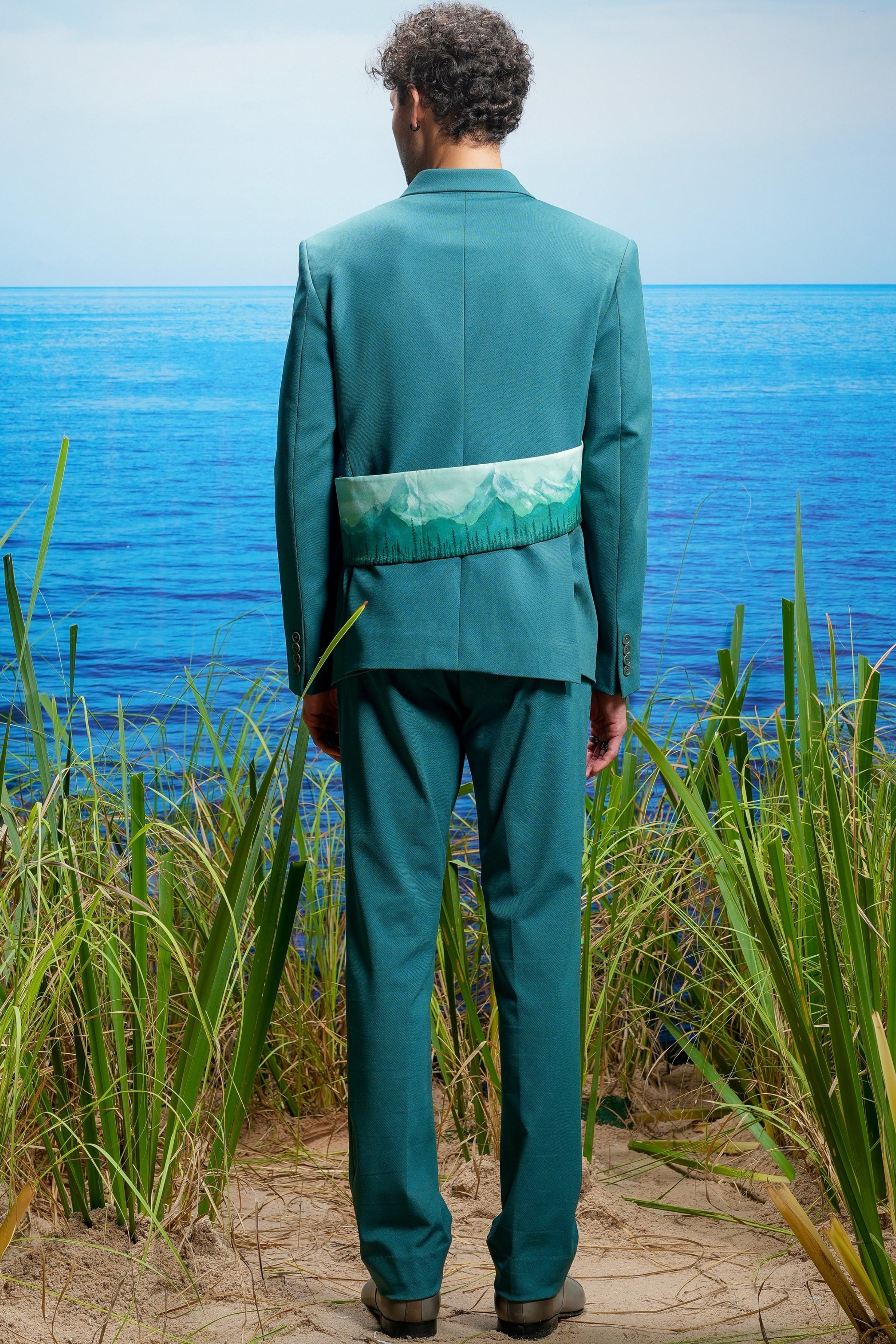Château Peaks Hand-Painted Ceremonial Suit
