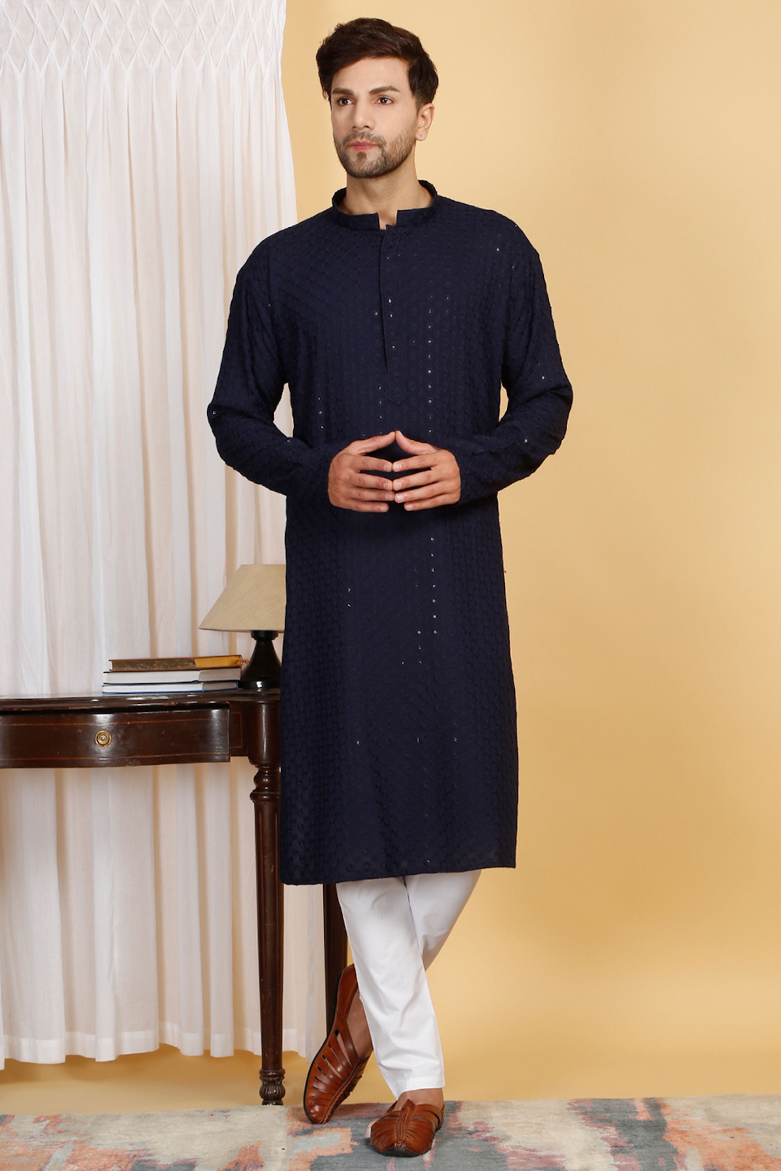 Floral Thread Embroidered Kurta Set