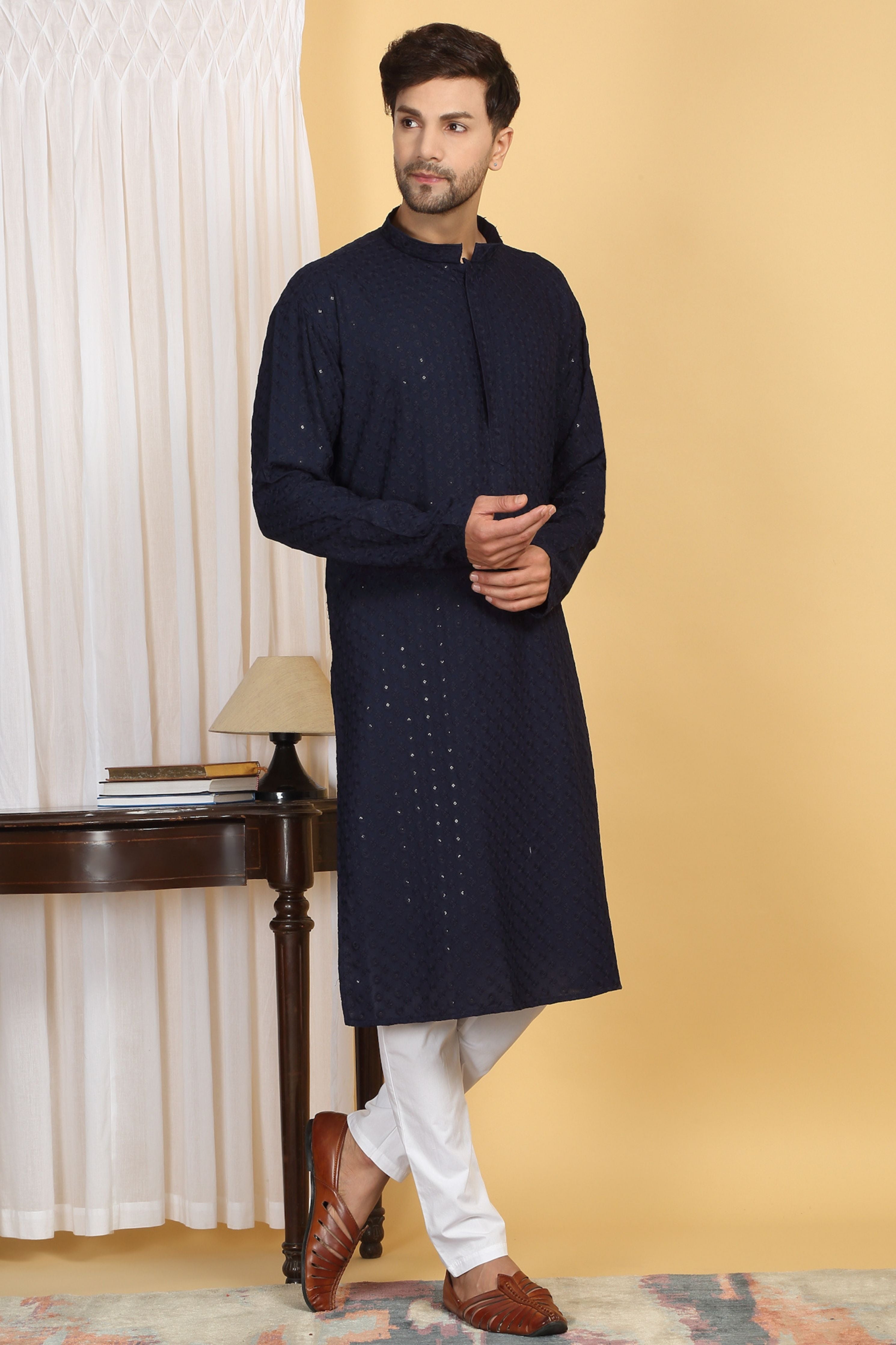 Floral Thread Embroidered Kurta Set