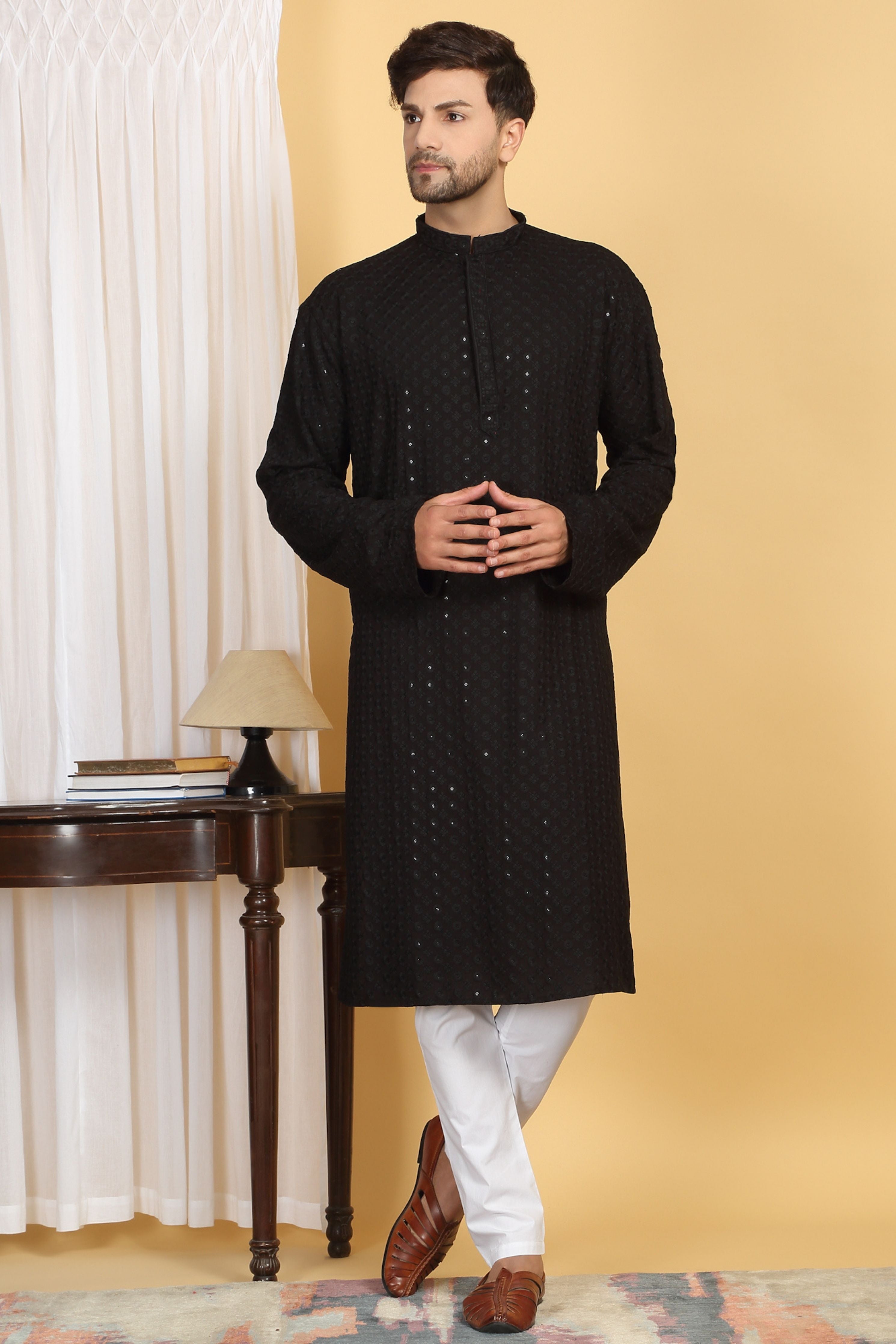 Floral Thread Embroidered Kurta Set
