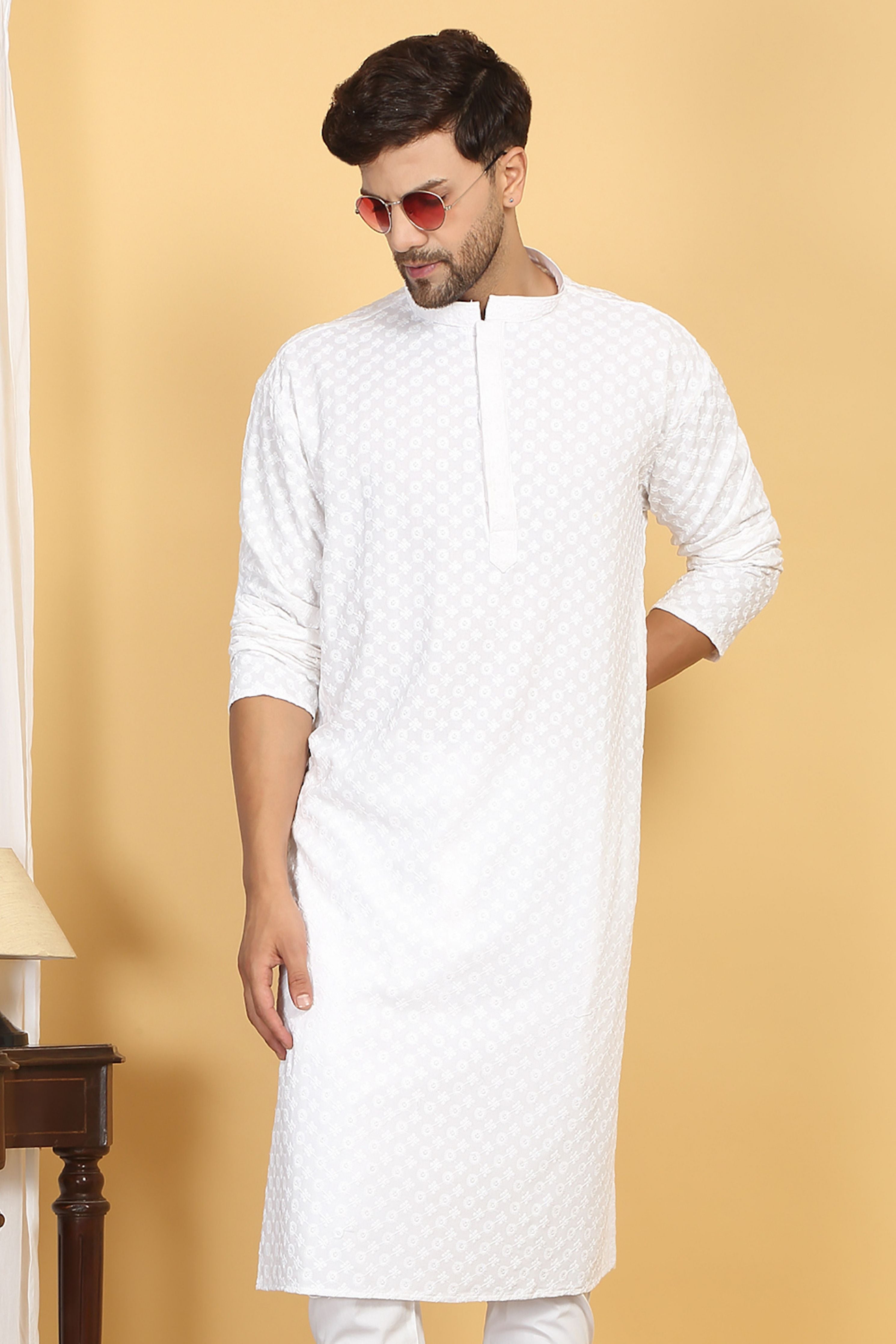 Floral White Thread Embroidered Kurta Set