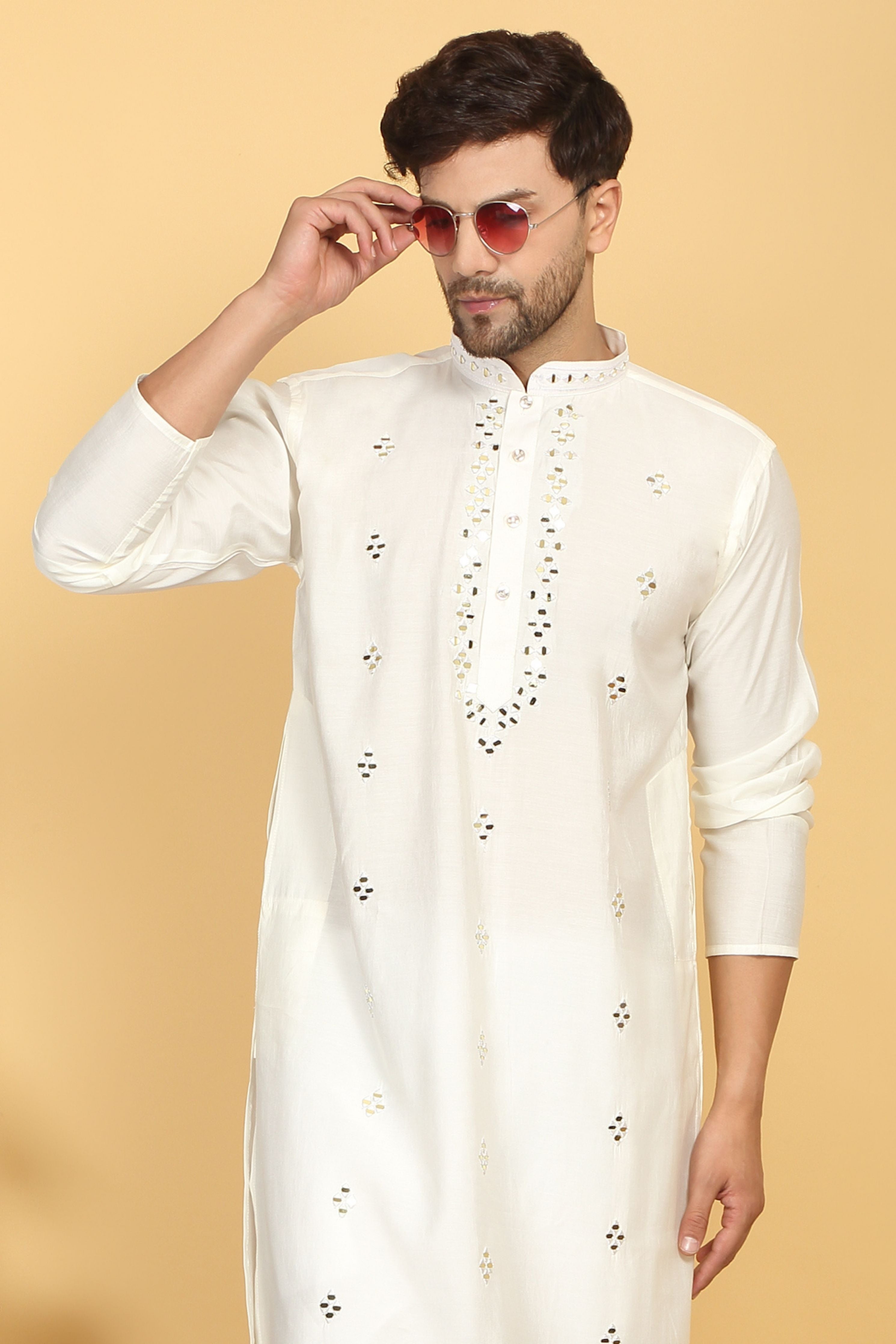 Swarna Off White Mirror Embroidery Work Kurta Set