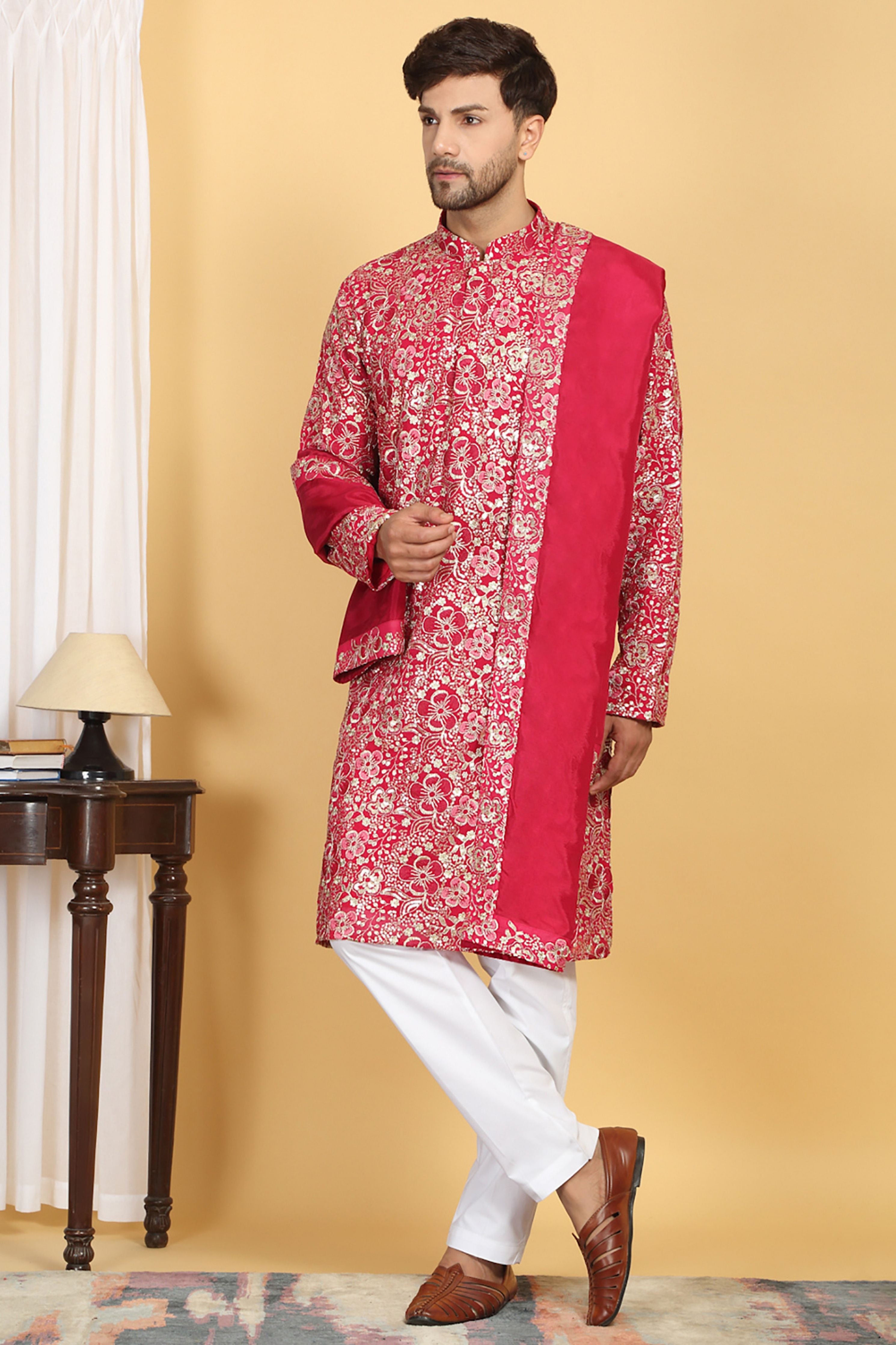Divyakriti  Embroidered Kurta Set
