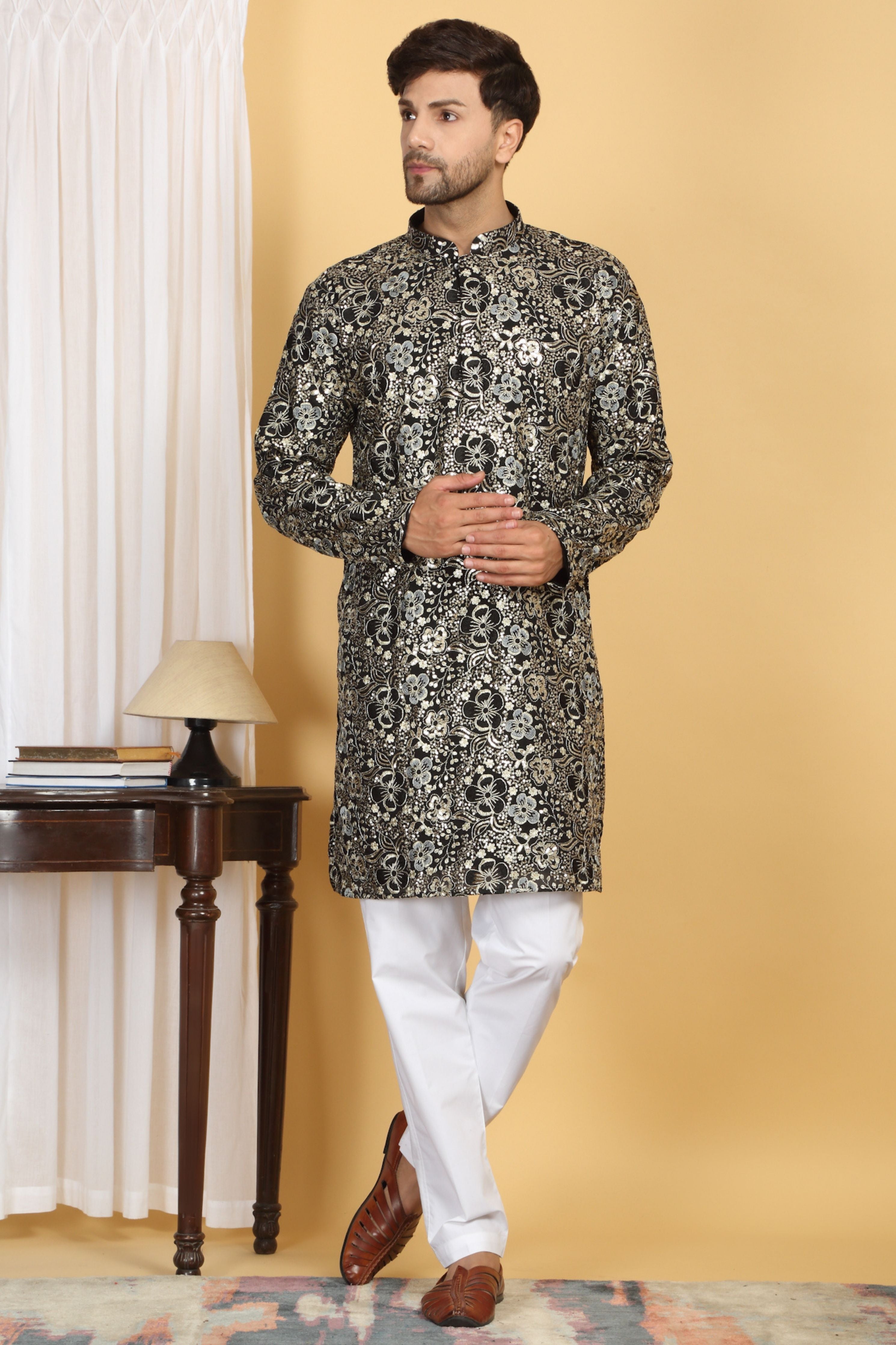 Divyakriti Black Embroidered Kurta Set