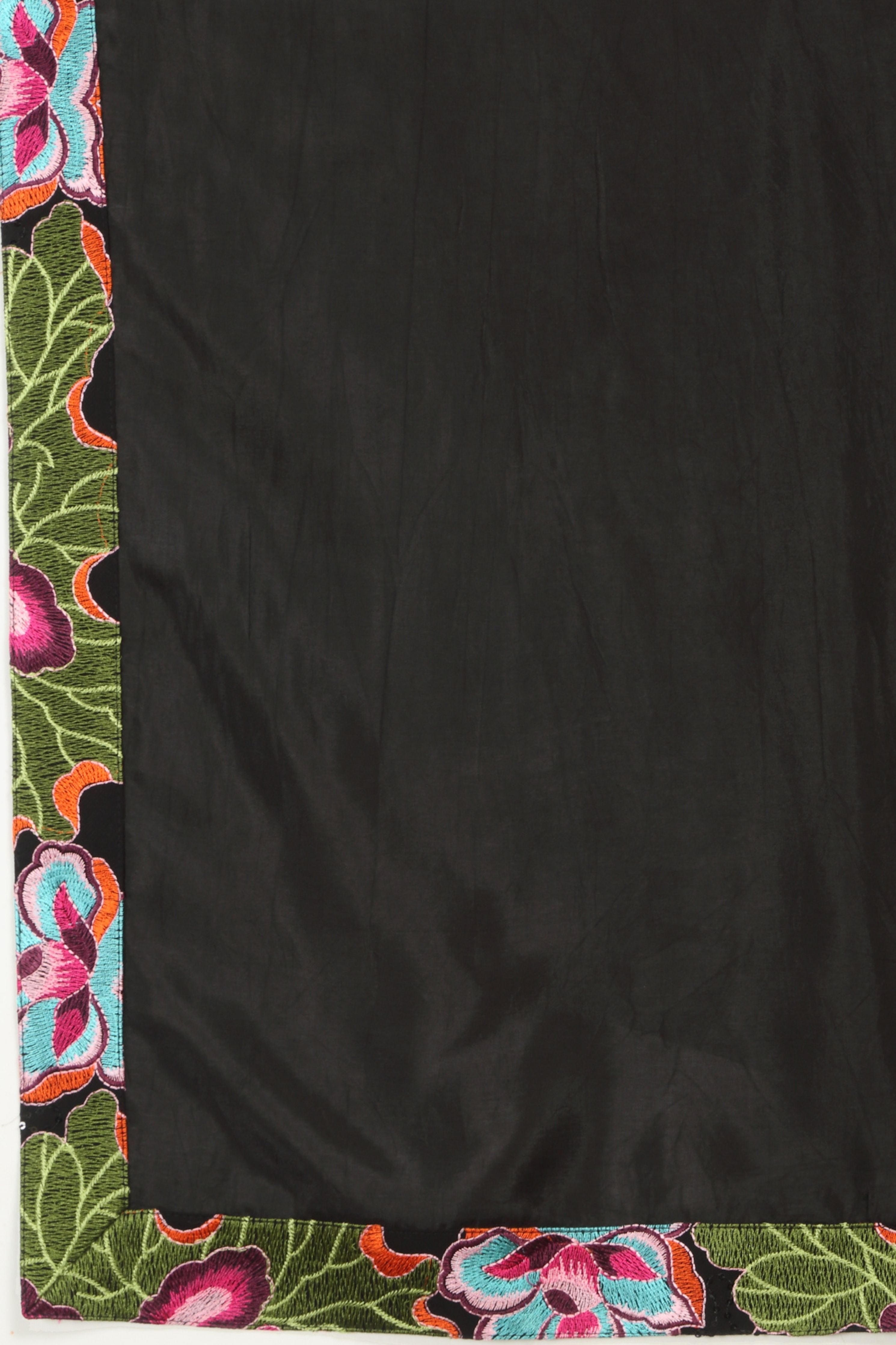 Pushp-Vihaar Embroidered Kurta Set