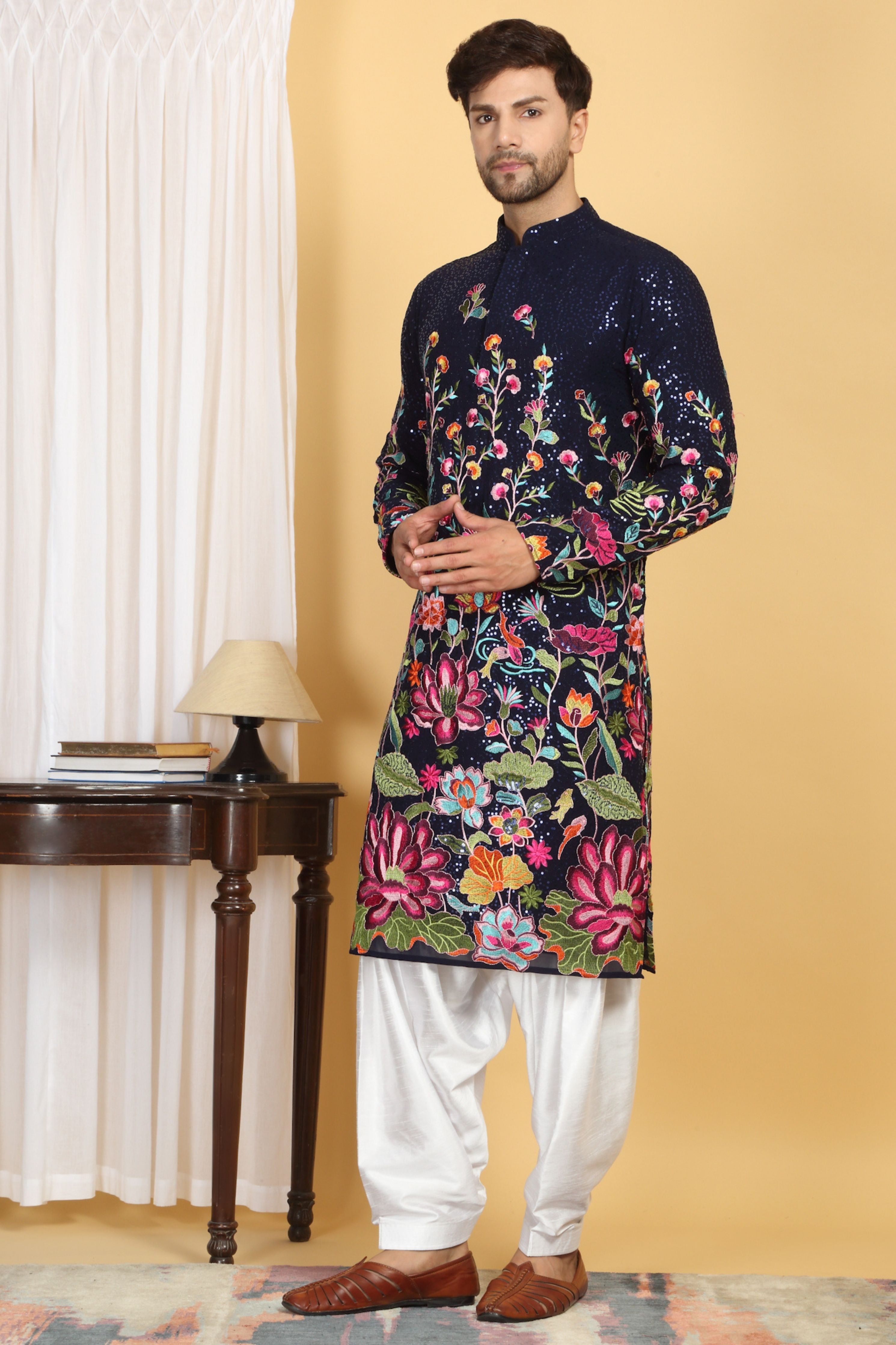 Pushp-Vansh Embroidered Kurta Set