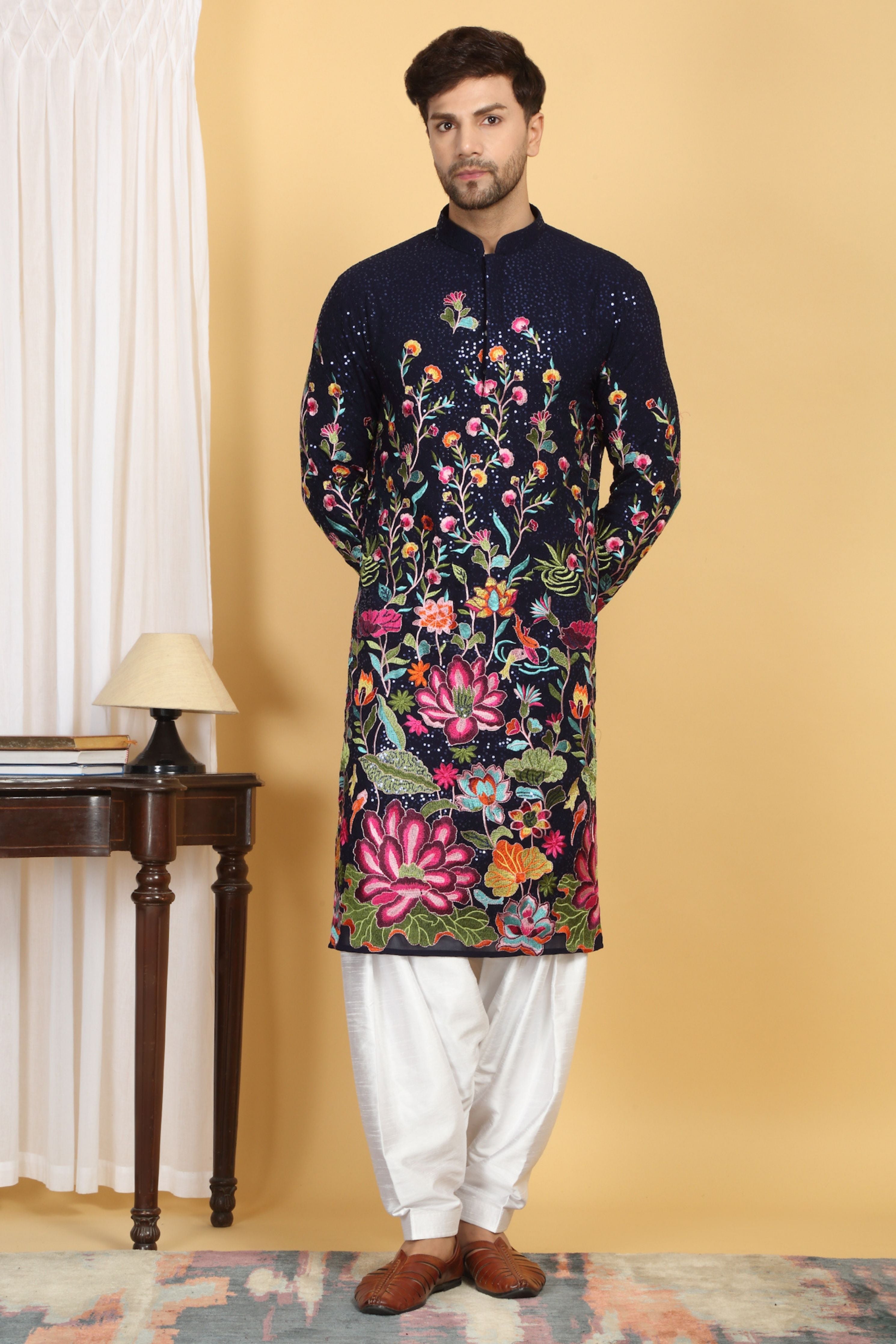 Pushp-Vansh Embroidered Kurta Set