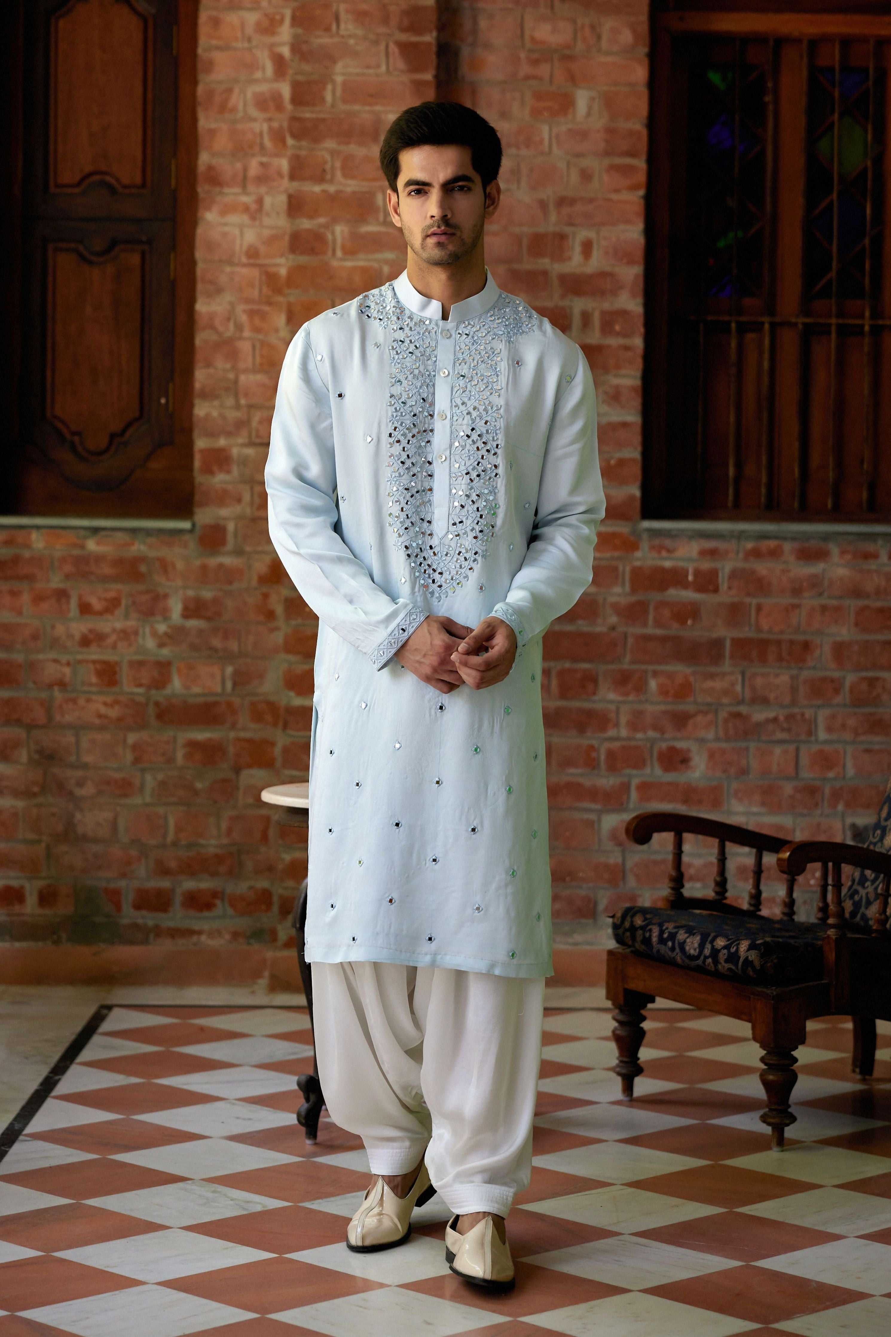 Mansoor Kurta