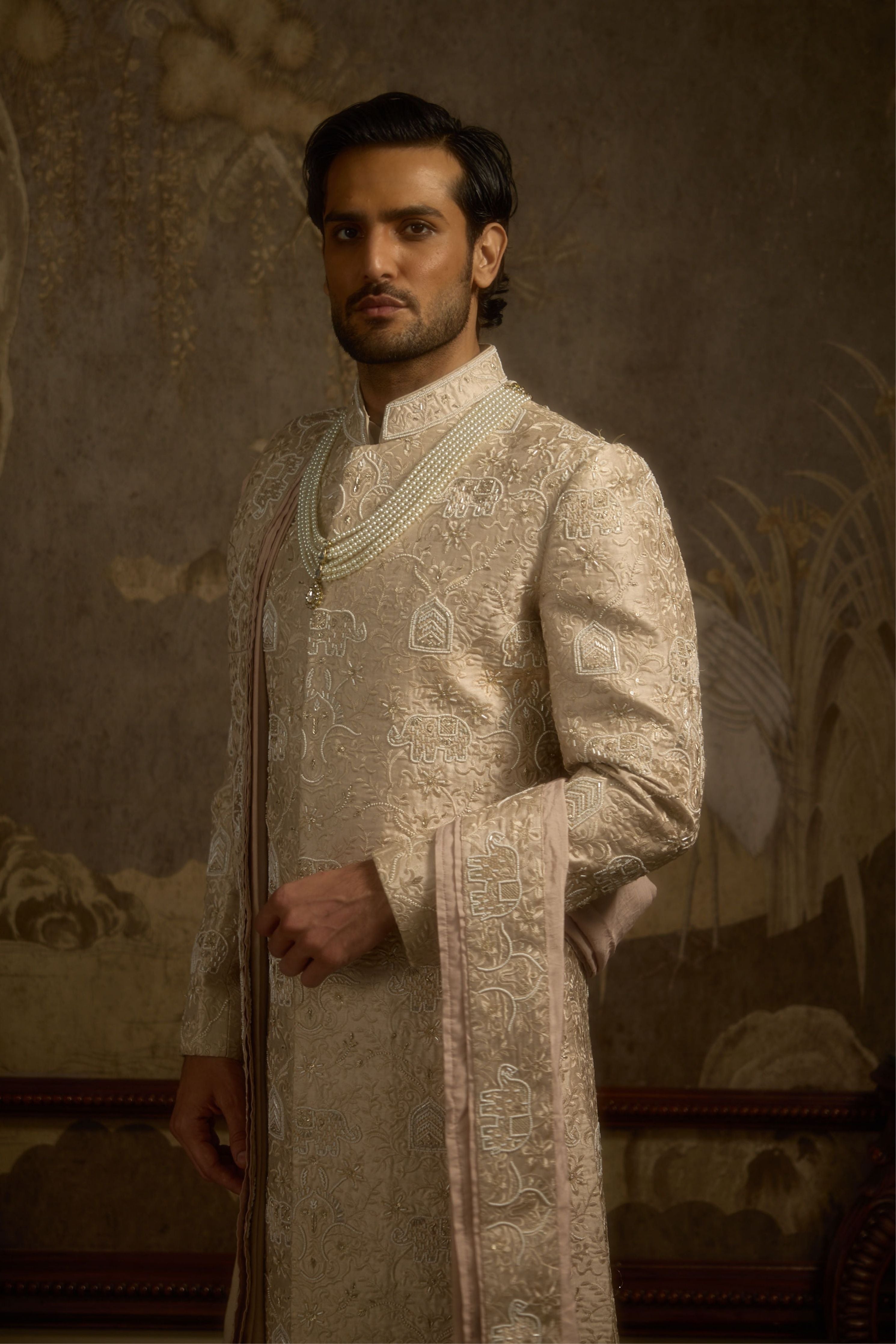 Haathiraaj Sherwani Set