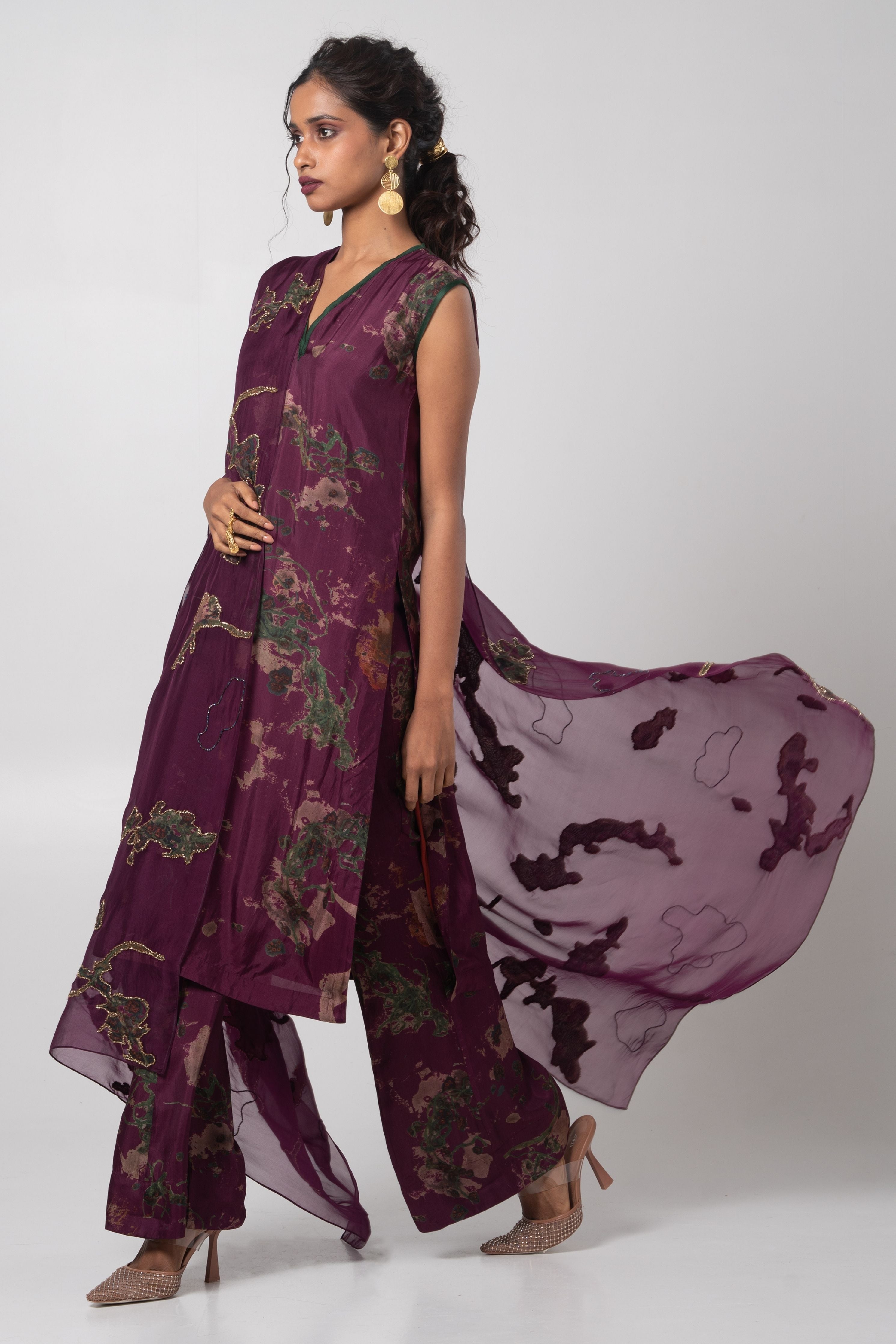 Sear Kurta Set w/ Dupatta