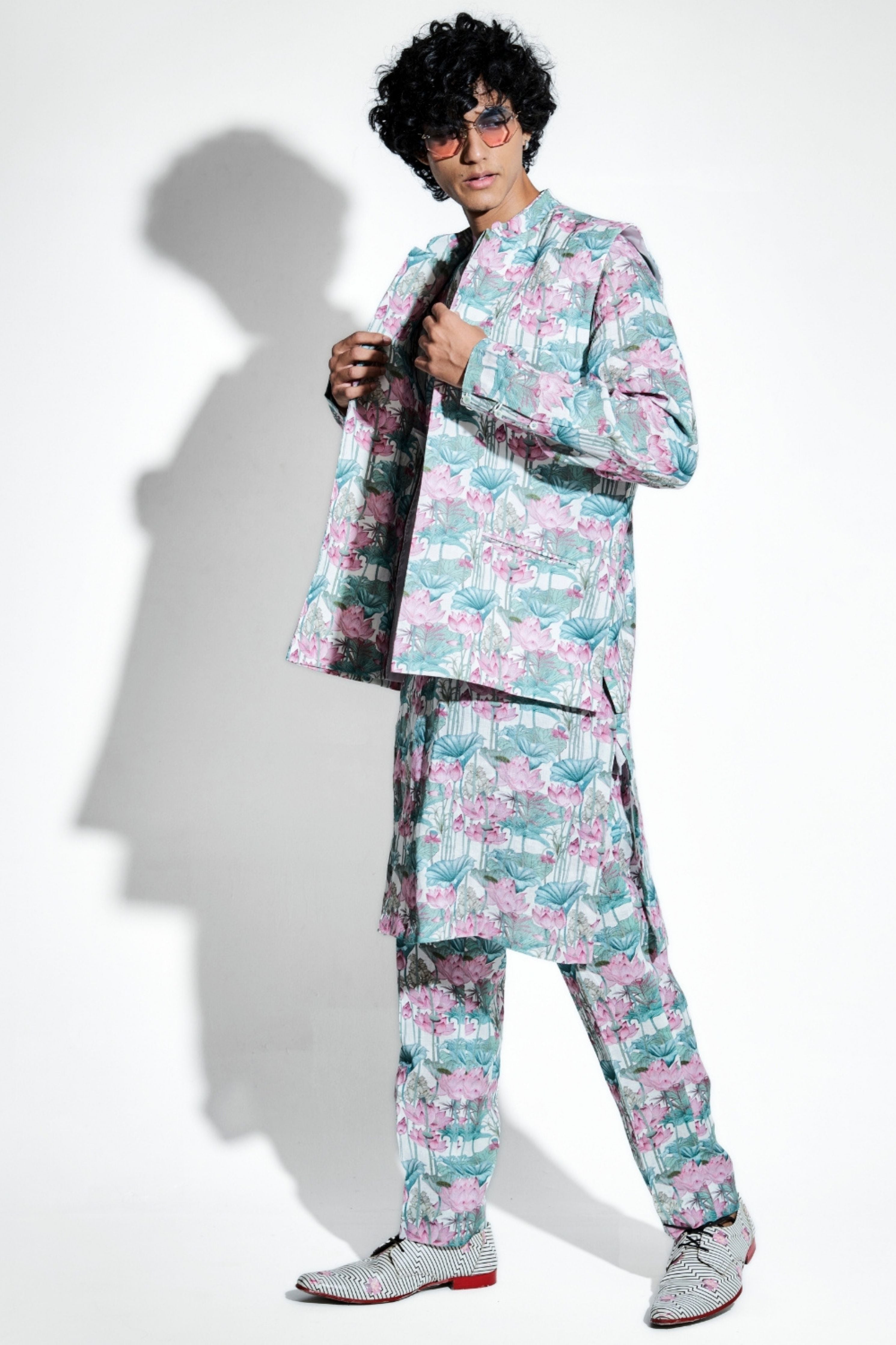 Gandharva Lotus Printed Linen Bundi