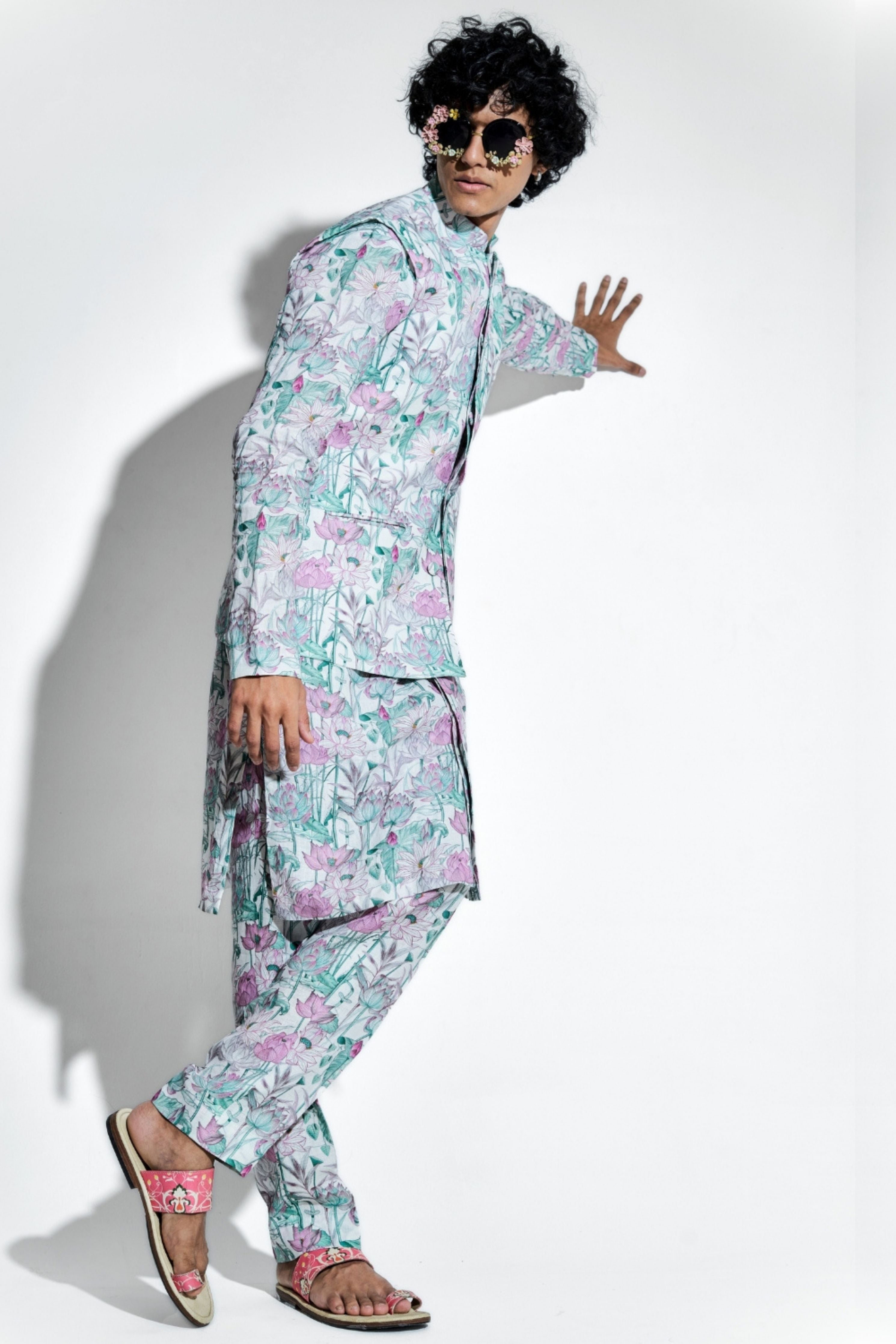 Keshava Lotus Printed Linen Bundi