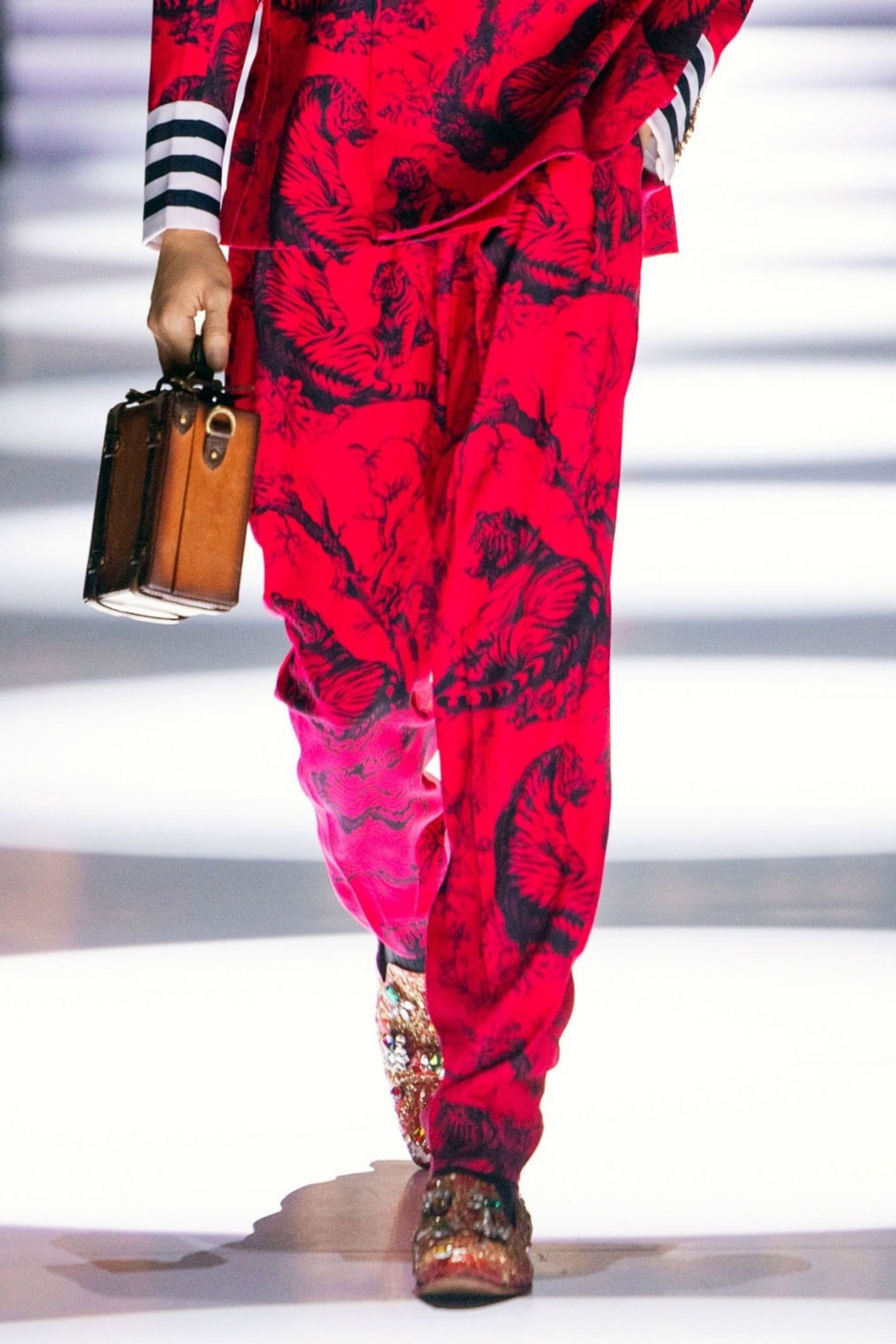 Juoy Red Double Breasted Printed Suit