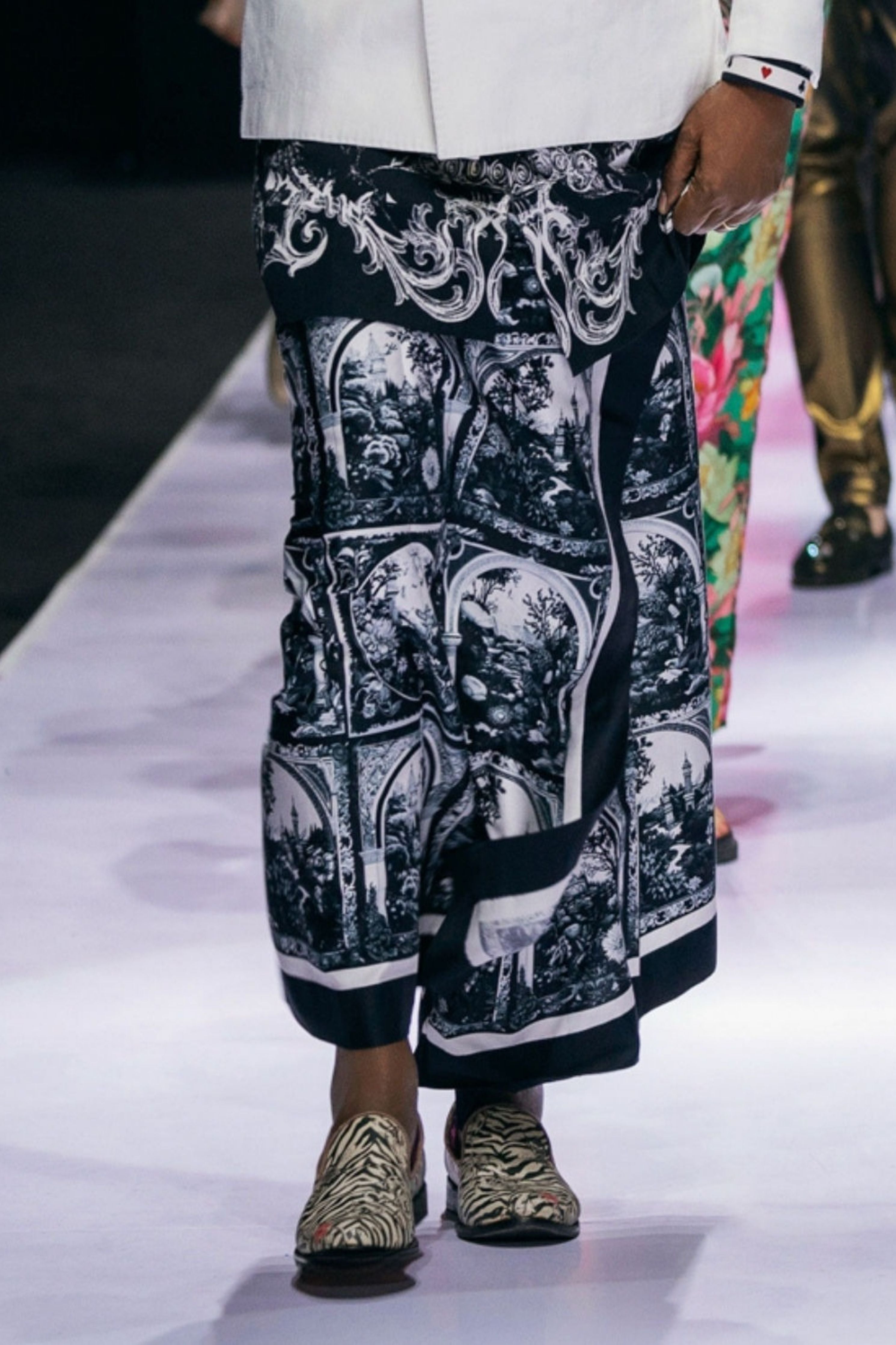 Baroque Pre-Pleated Sarong Dhoti