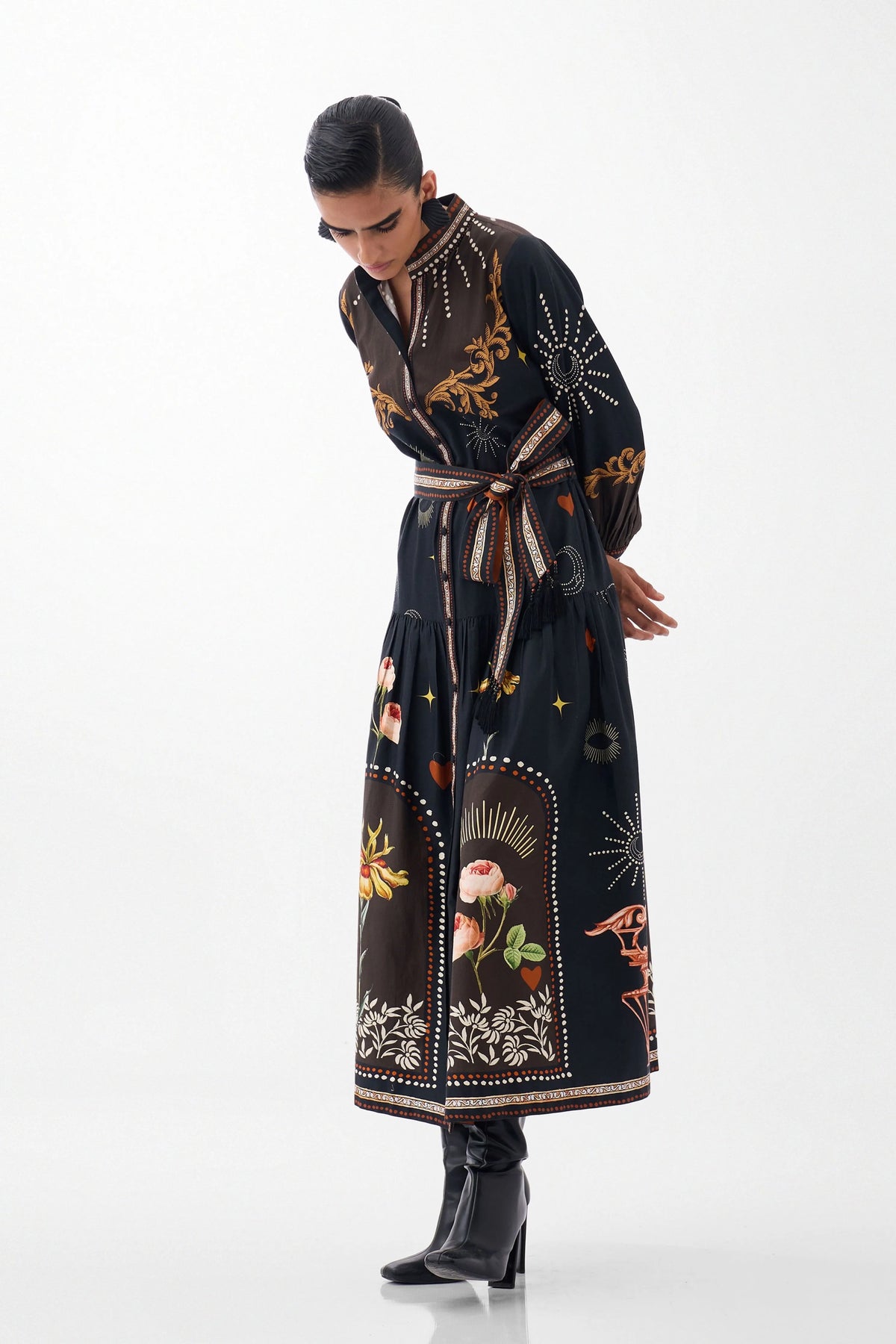 Celia Maxi Postcards & Petals