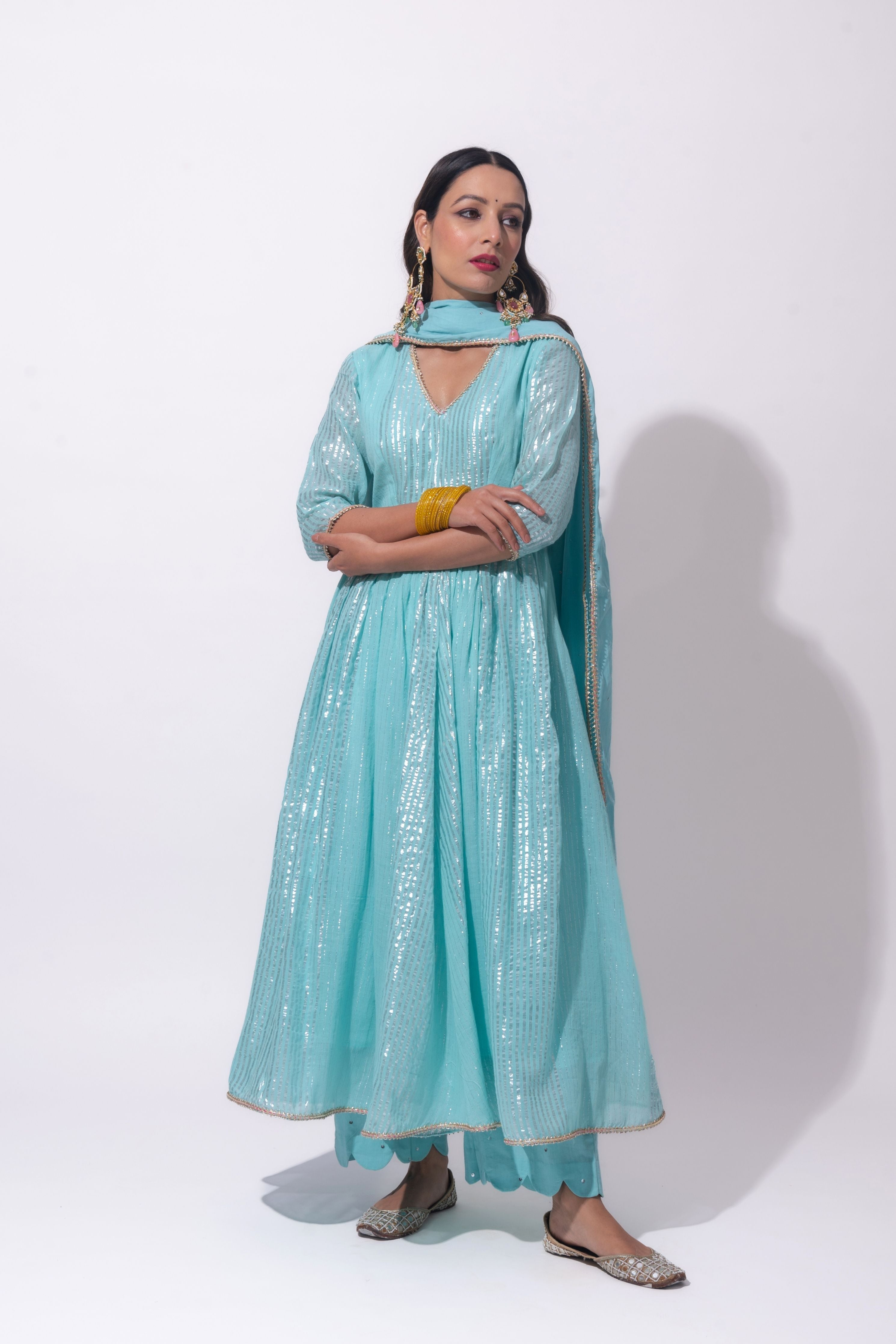 Aasmani Kurta Set