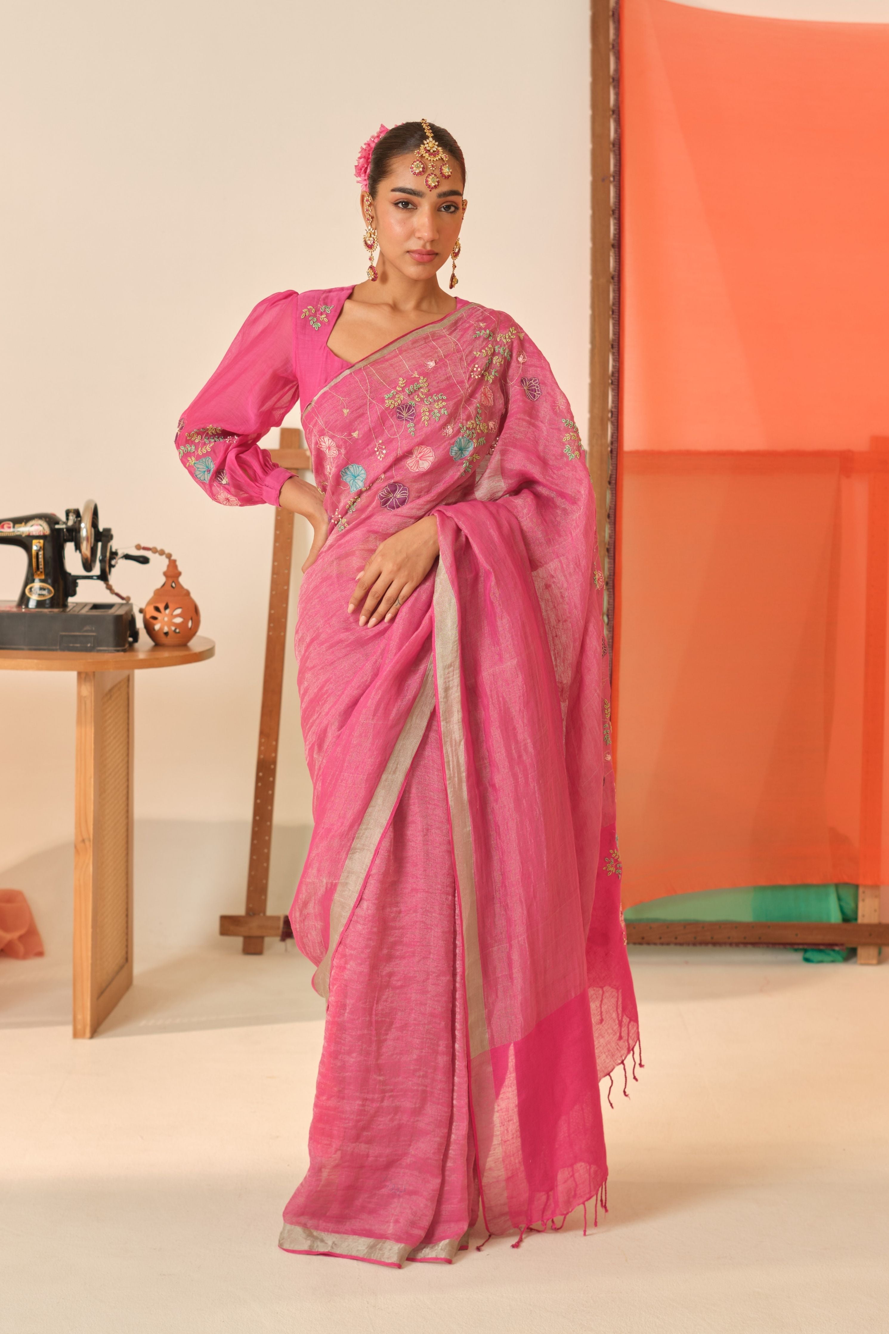 Alka Tissue Linen Sari