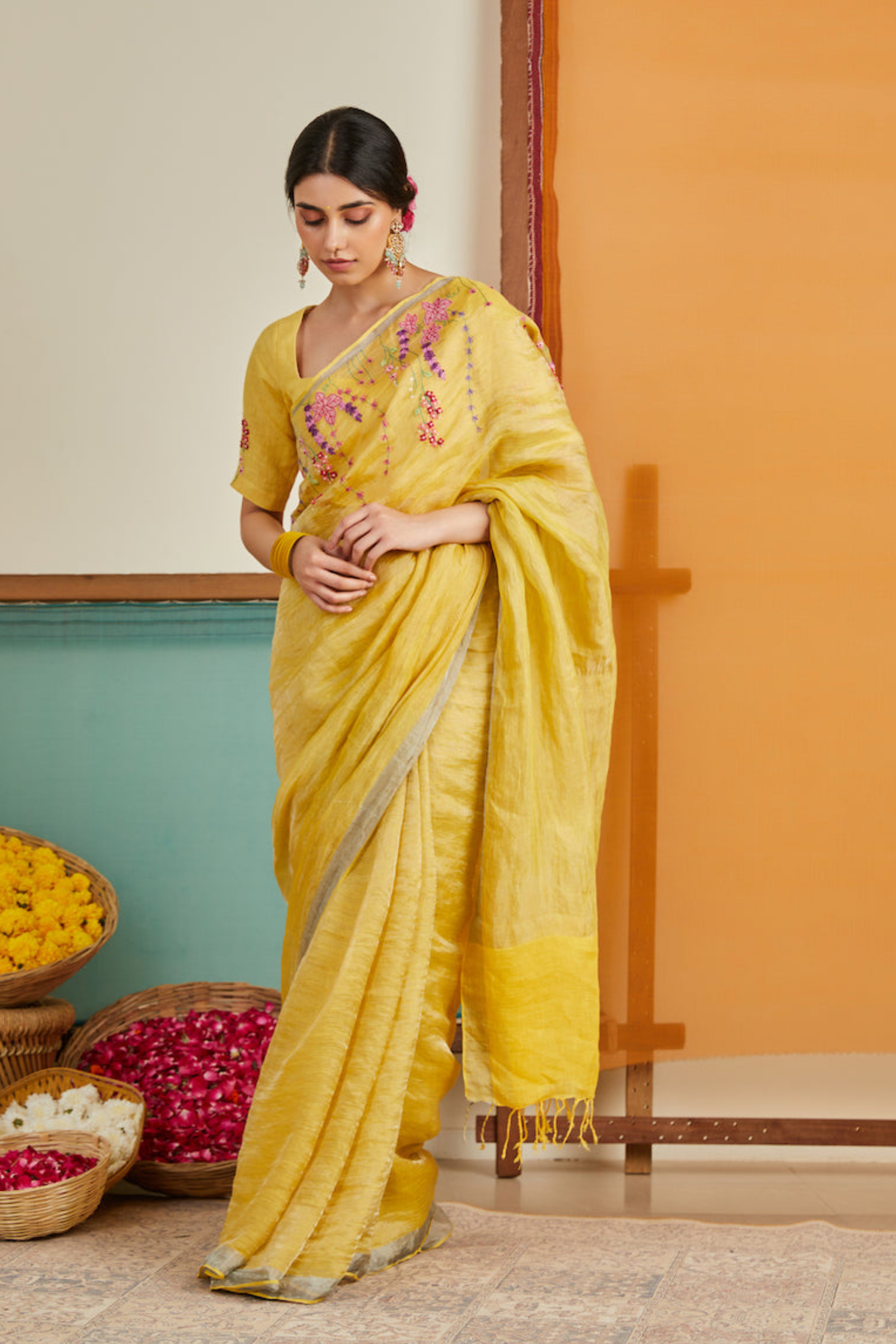 Amal Zarin Linen Sari