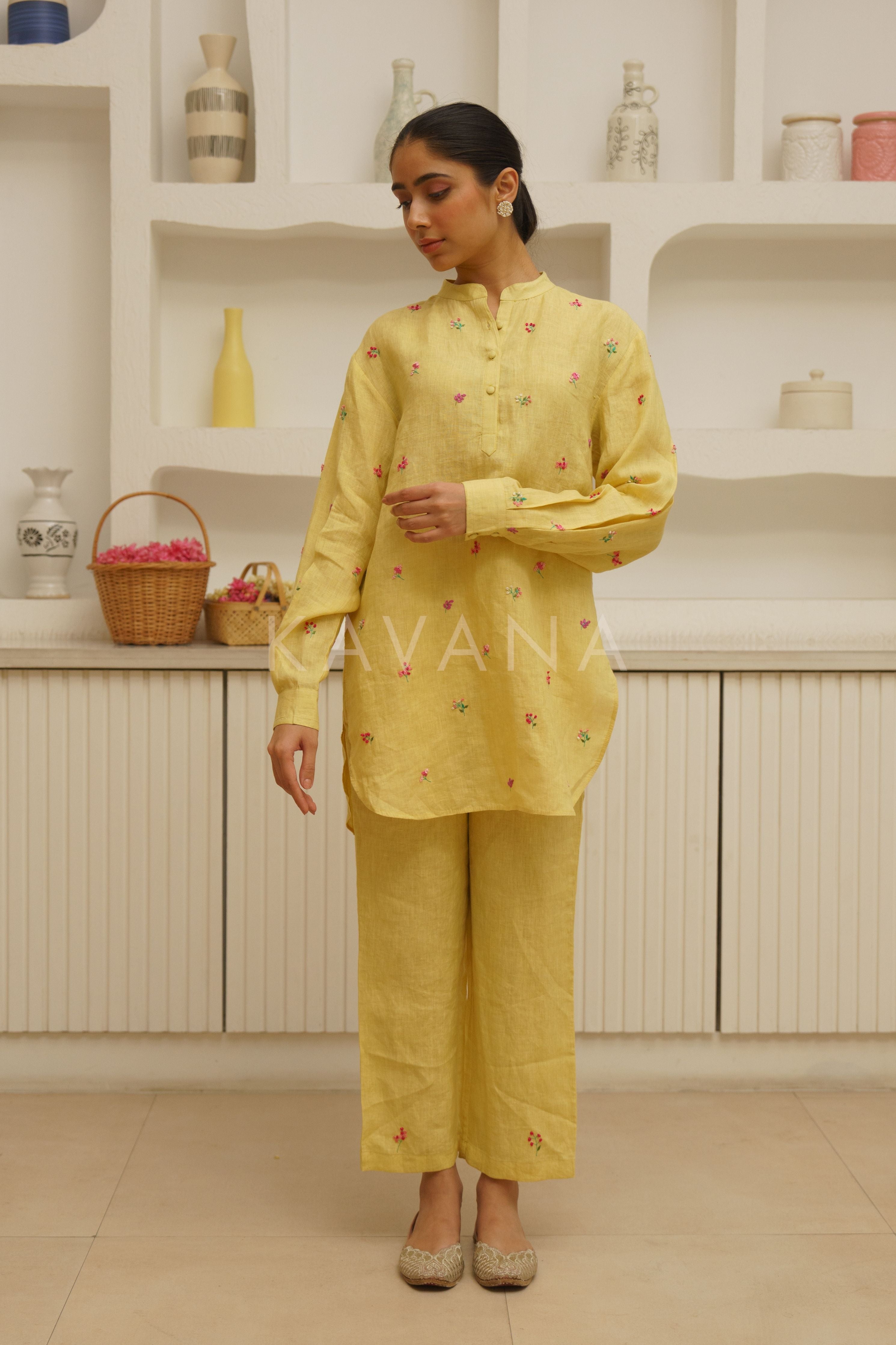 Amra Kurta Set