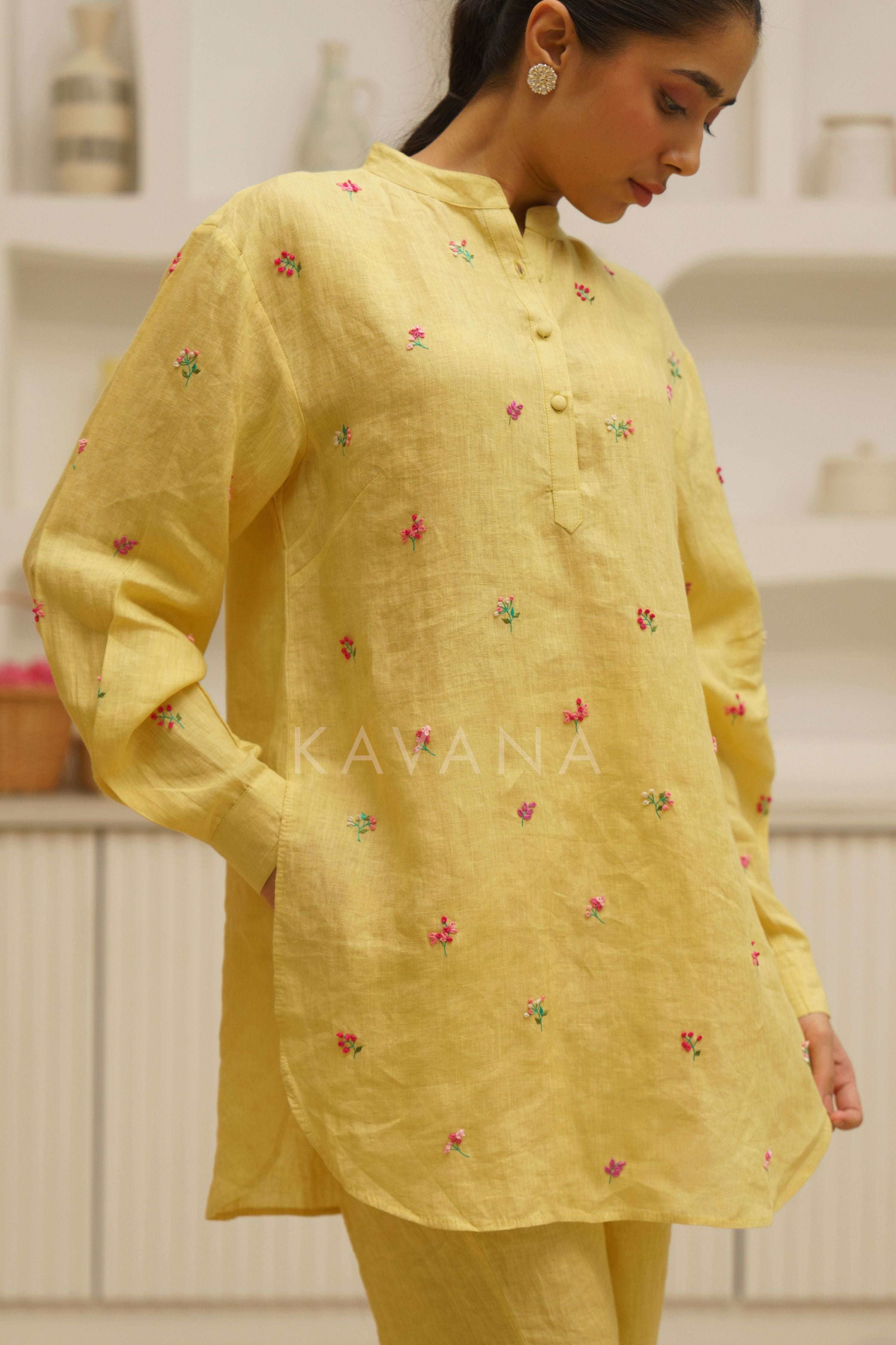 Amra Kurta Set
