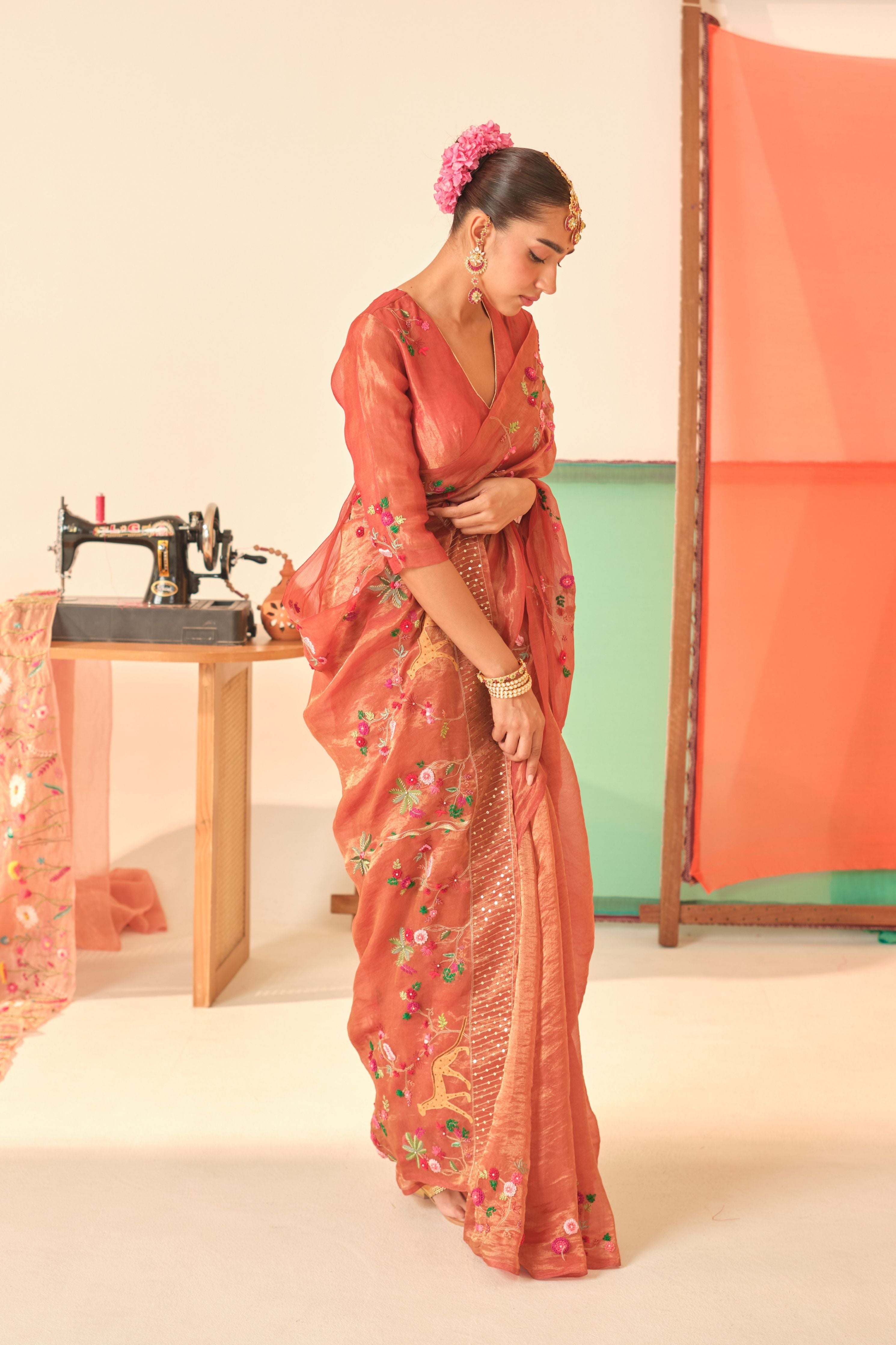 Anandi Silk Tissue Sri