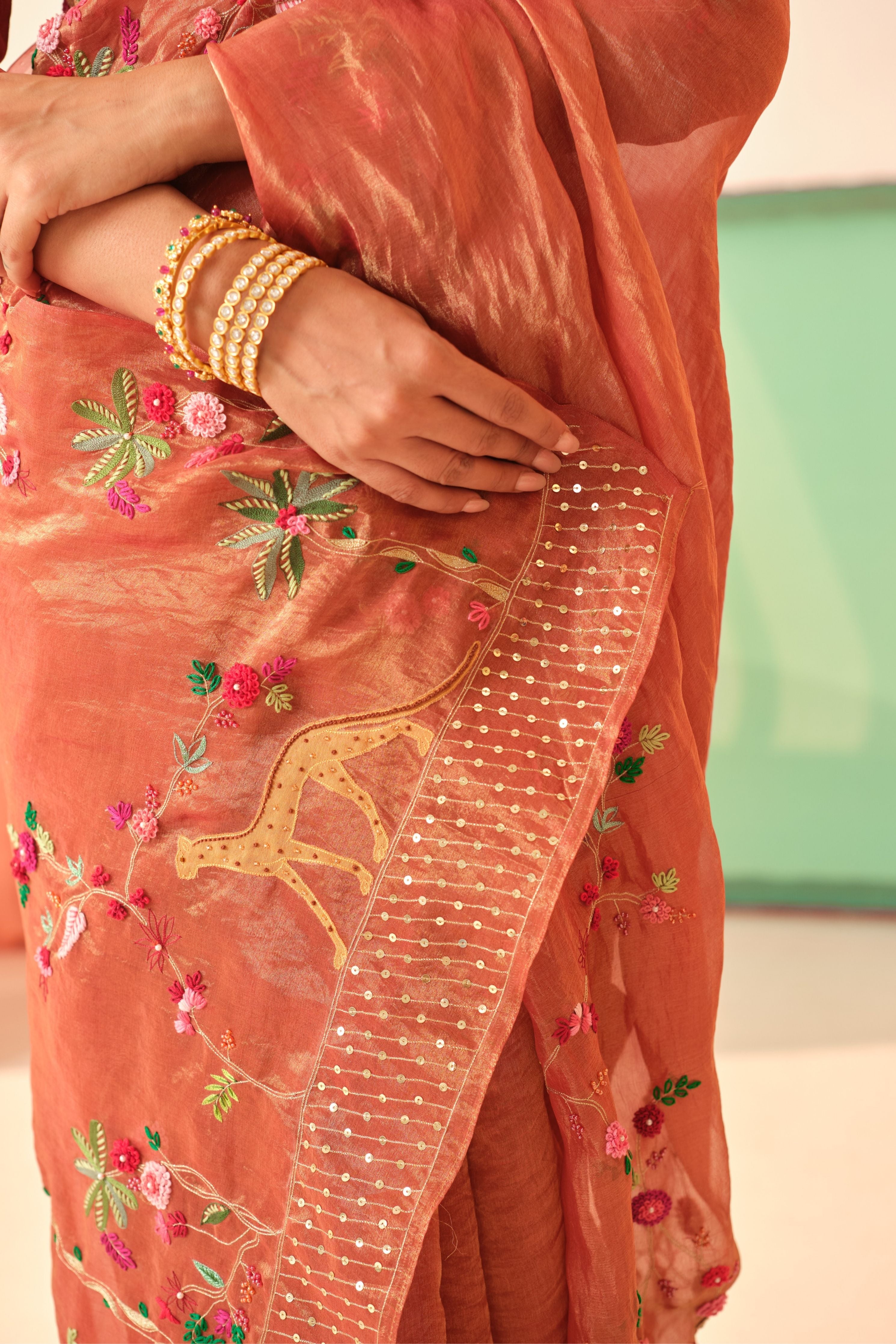 Anandi Silk Tissue Sri