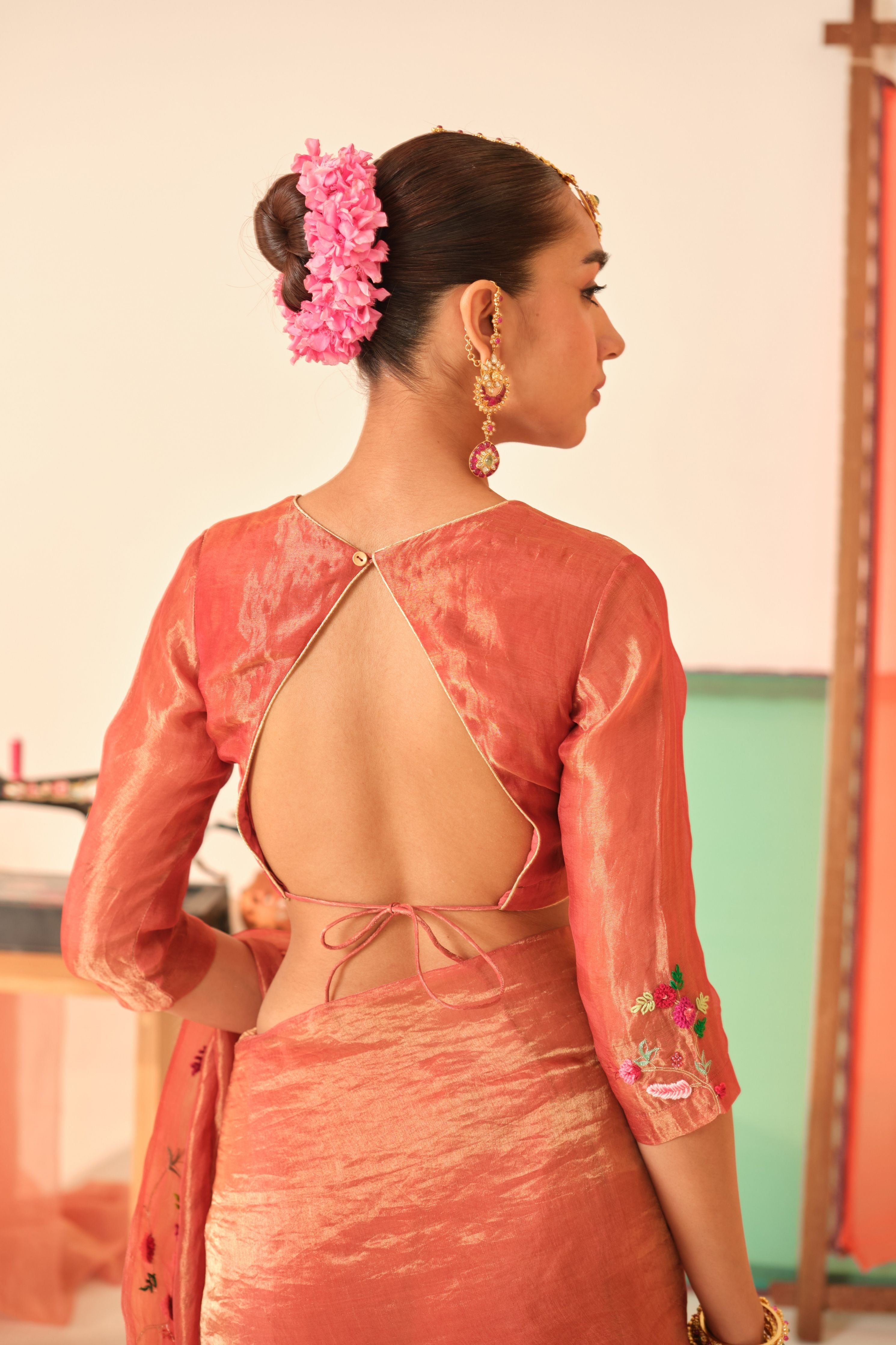 Anandi Silk Tissue Sri