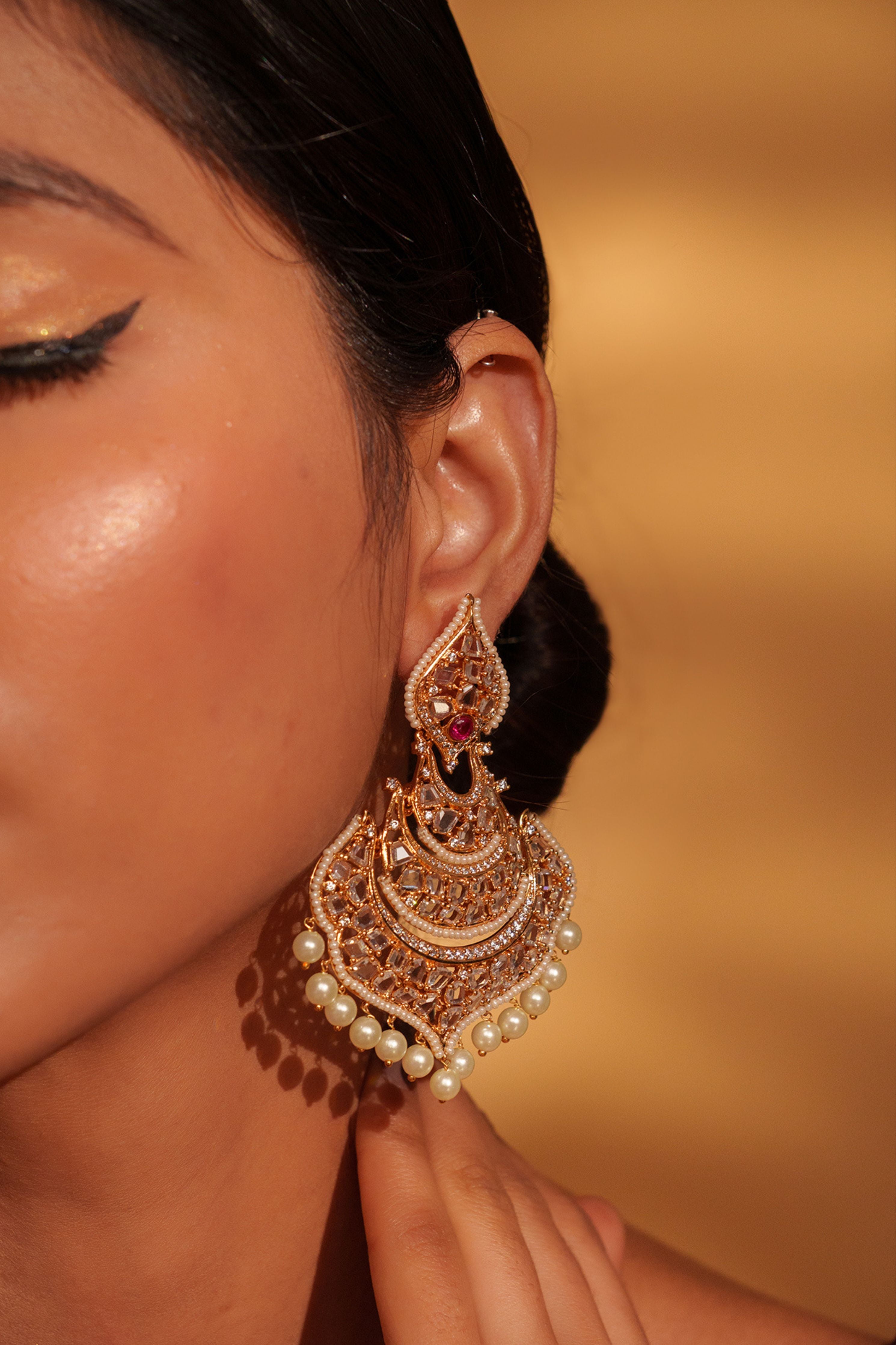 Aqua Elegant And Stylish Kundan Danglers