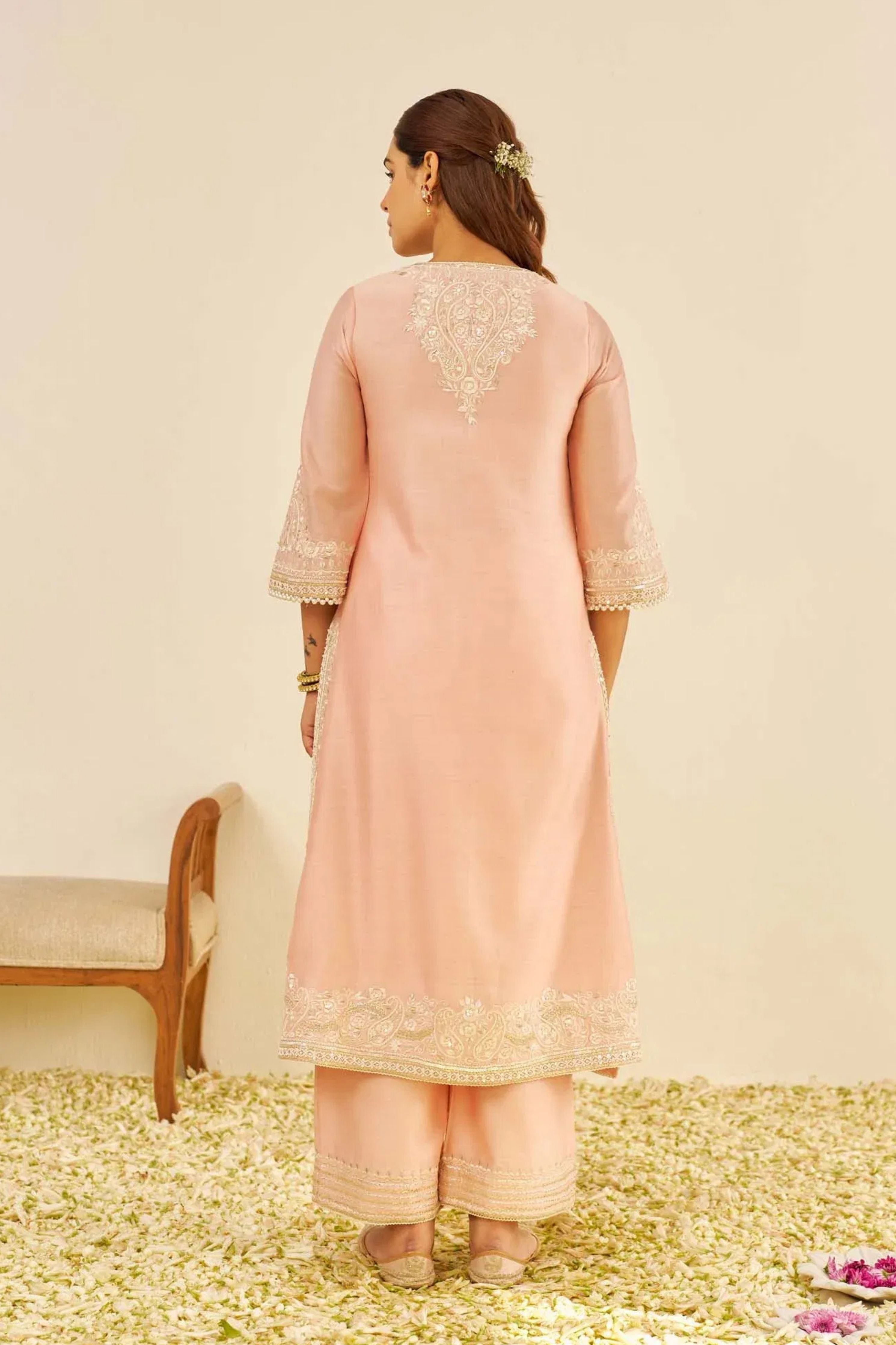 Sereen A-Line Off Rose Kurta Set With Dupatta