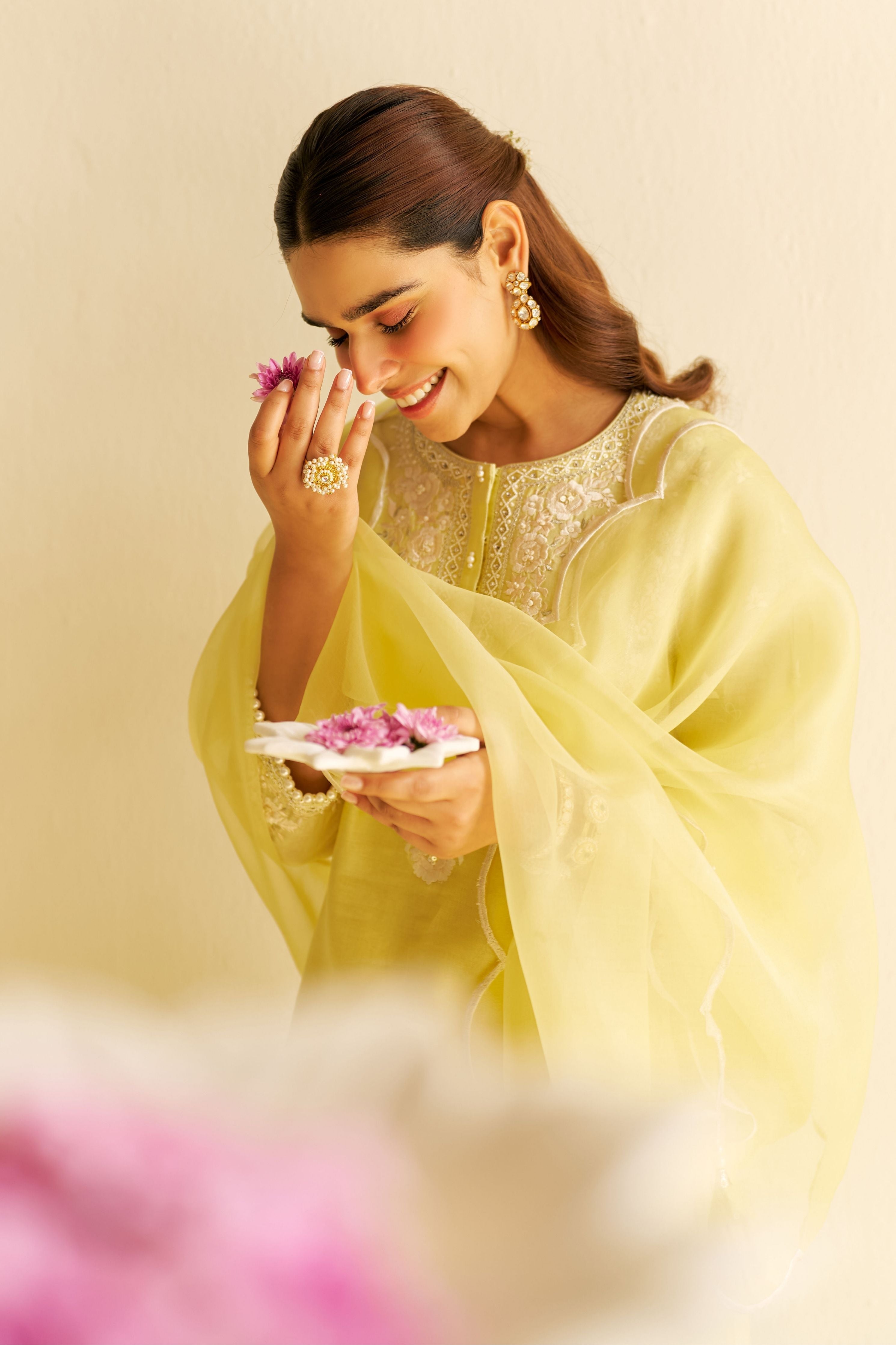 Zaisha Short Yellow Kurta Set