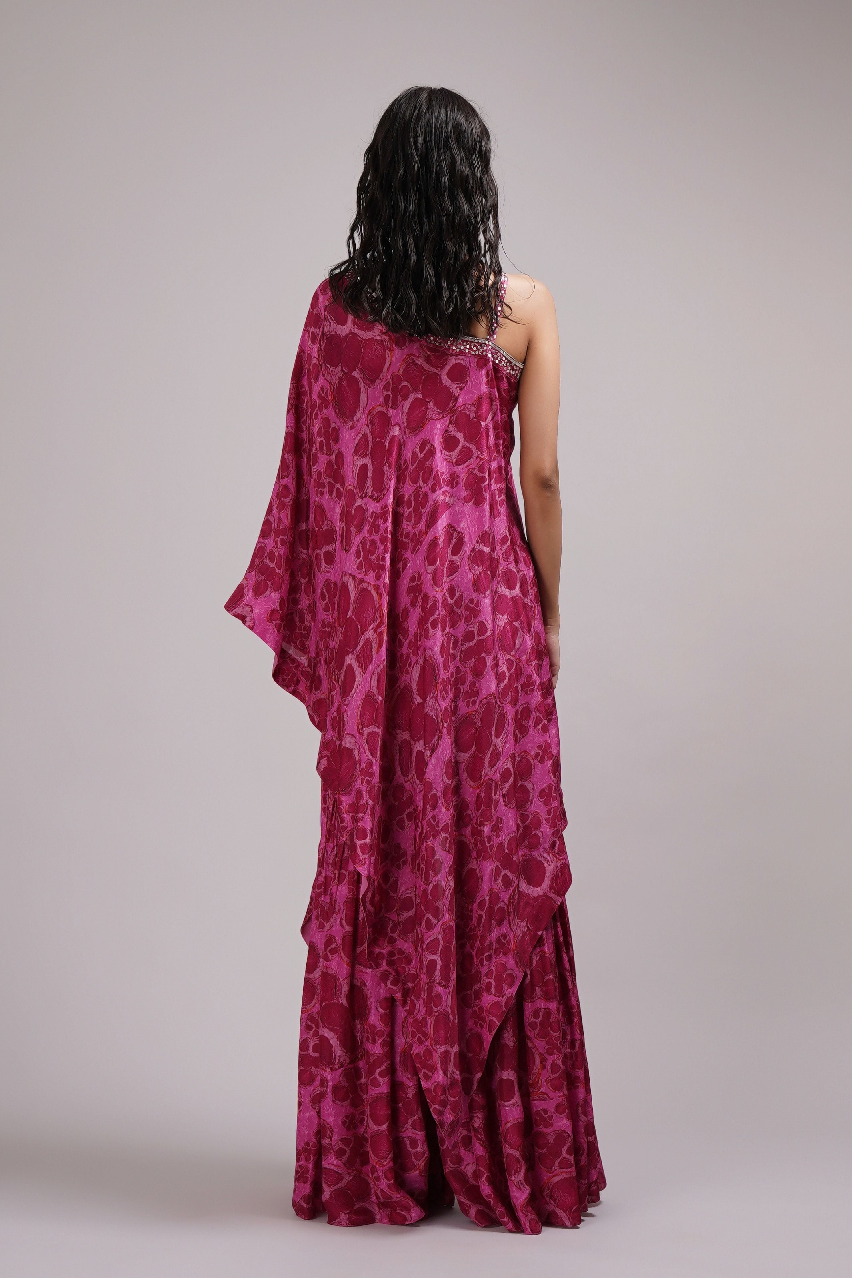 Embelia Sharara Set