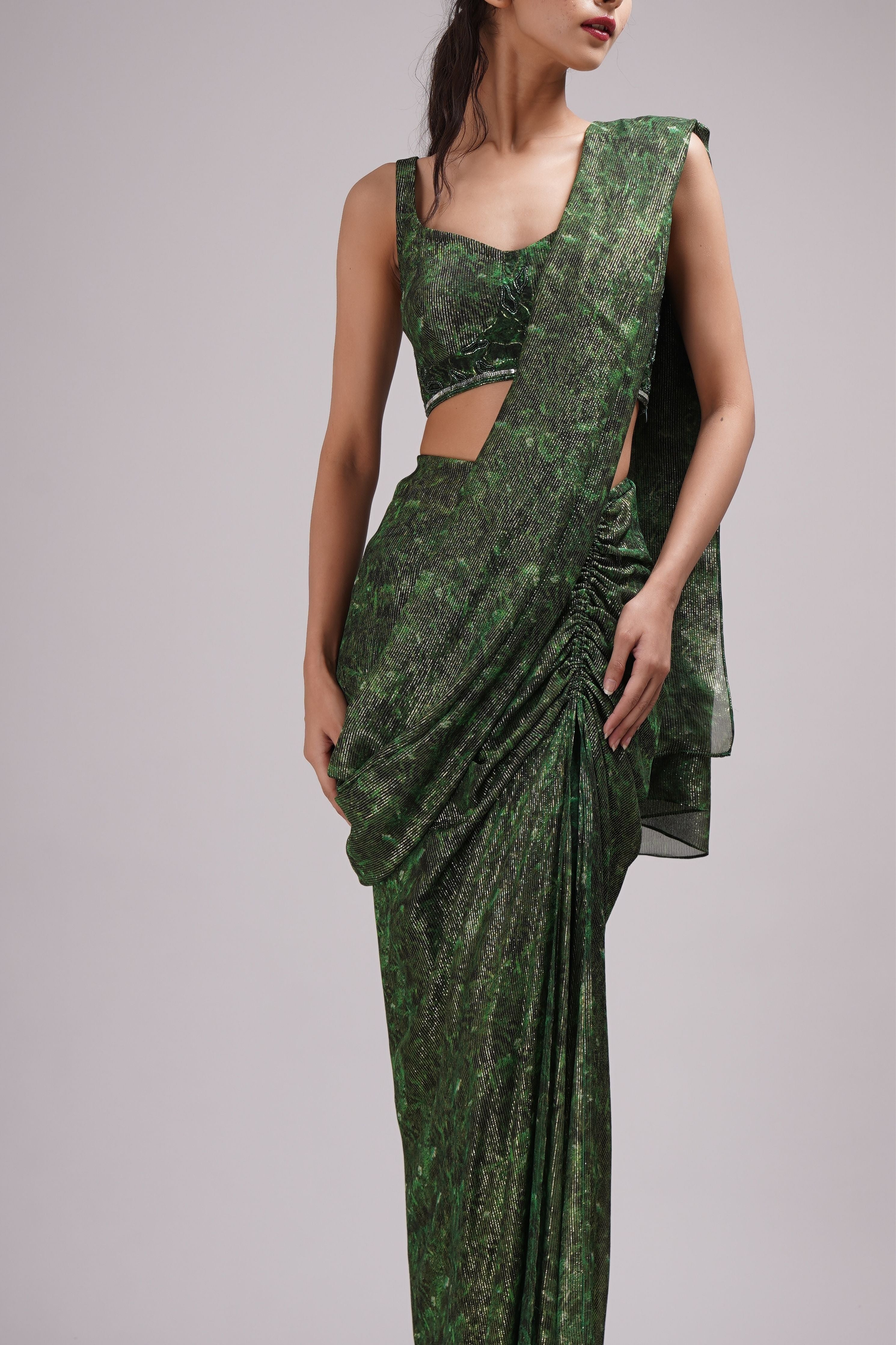 Mawar Saree
