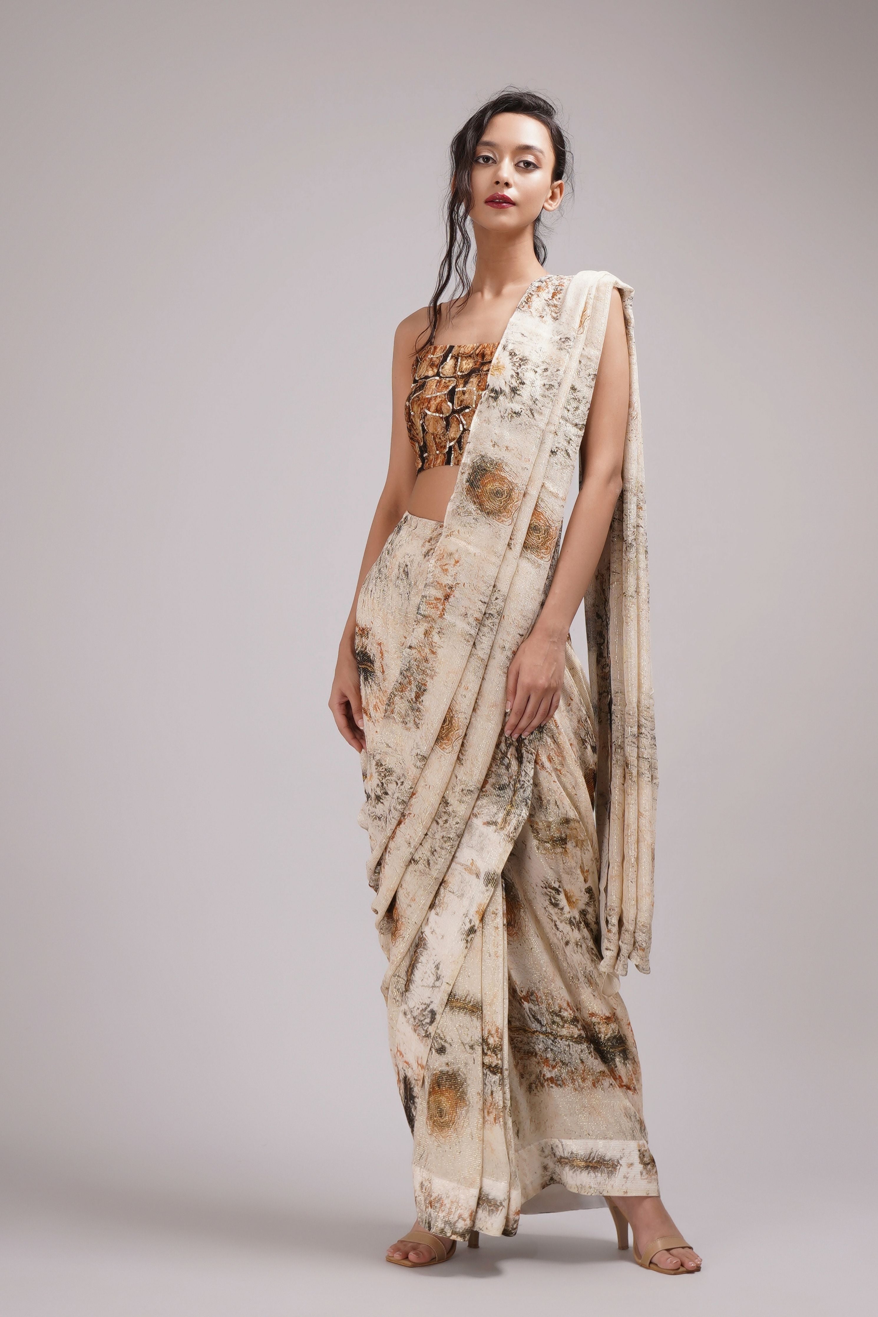 Nasrin Saree