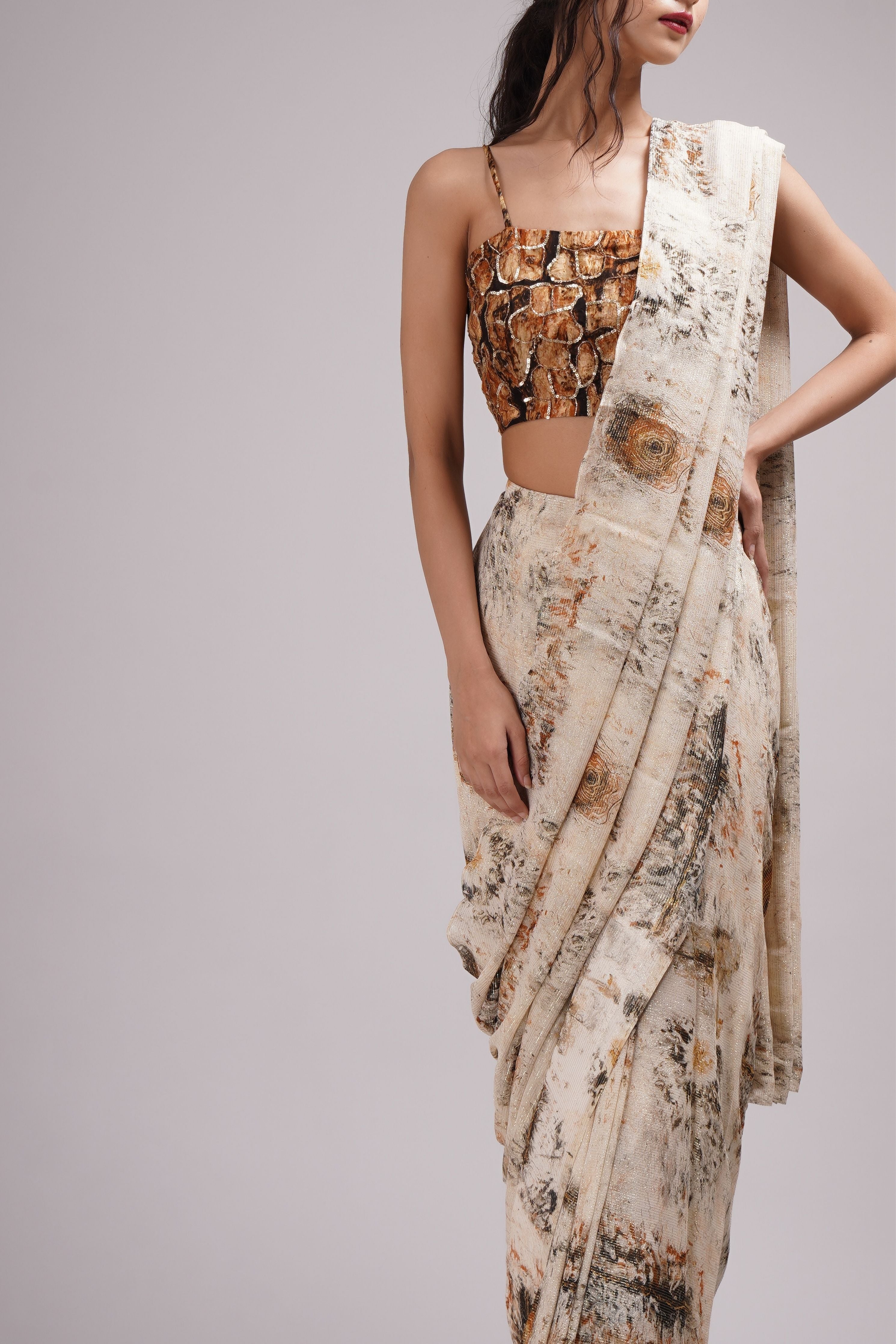 Nasrin Saree