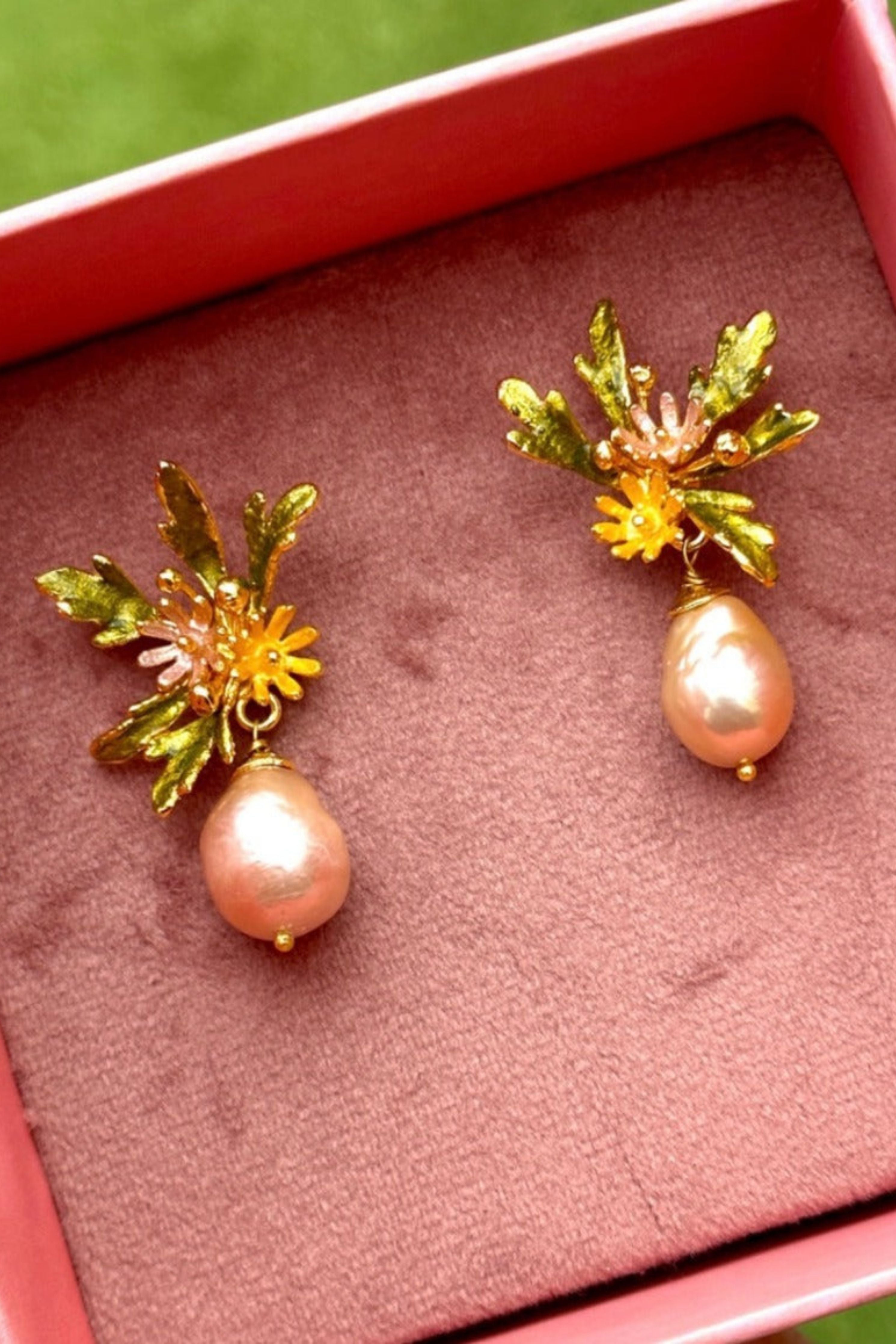 Flowerburst Pearl Drop Studs