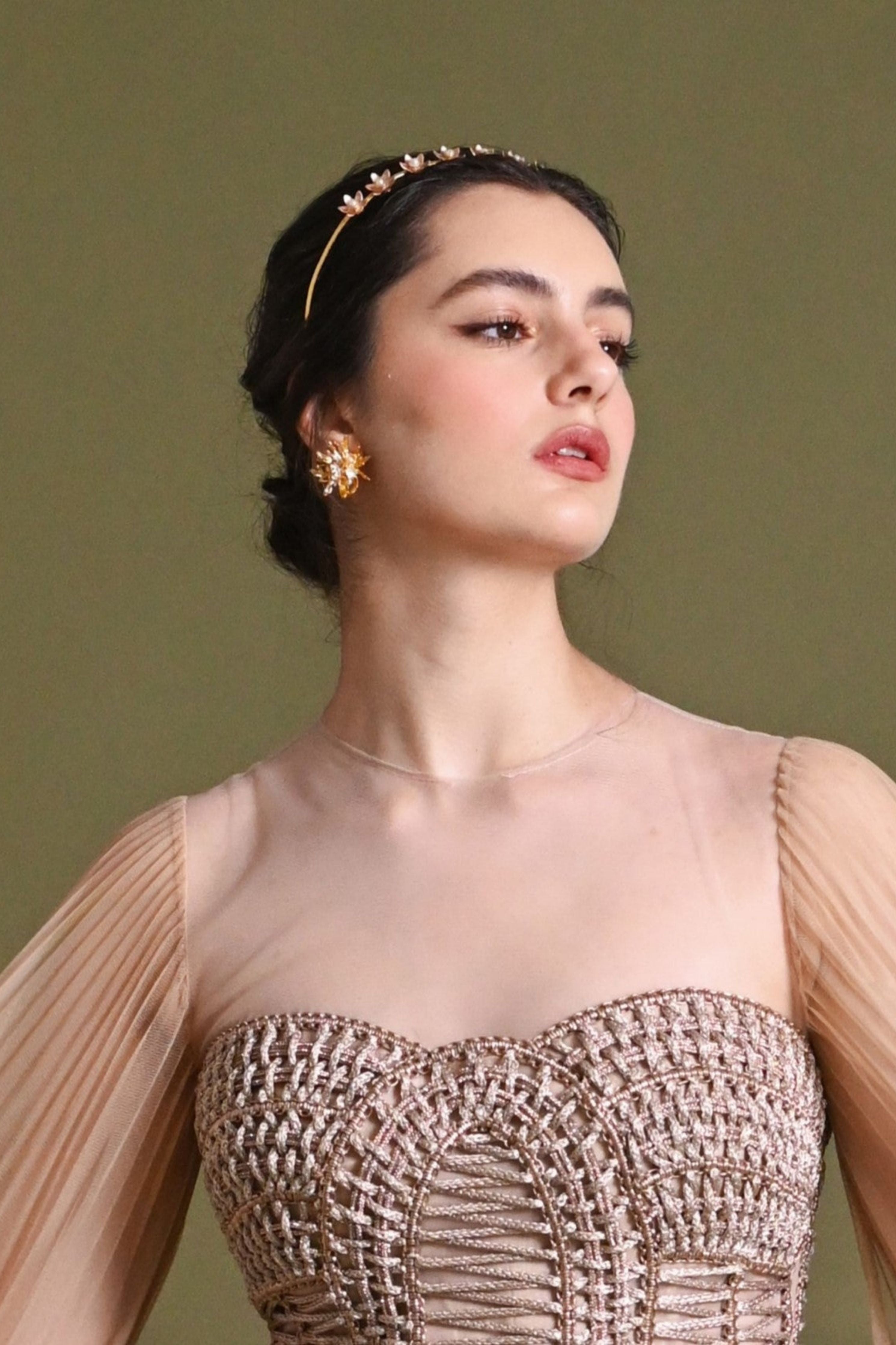 Wild Flower Bouquet Studs White