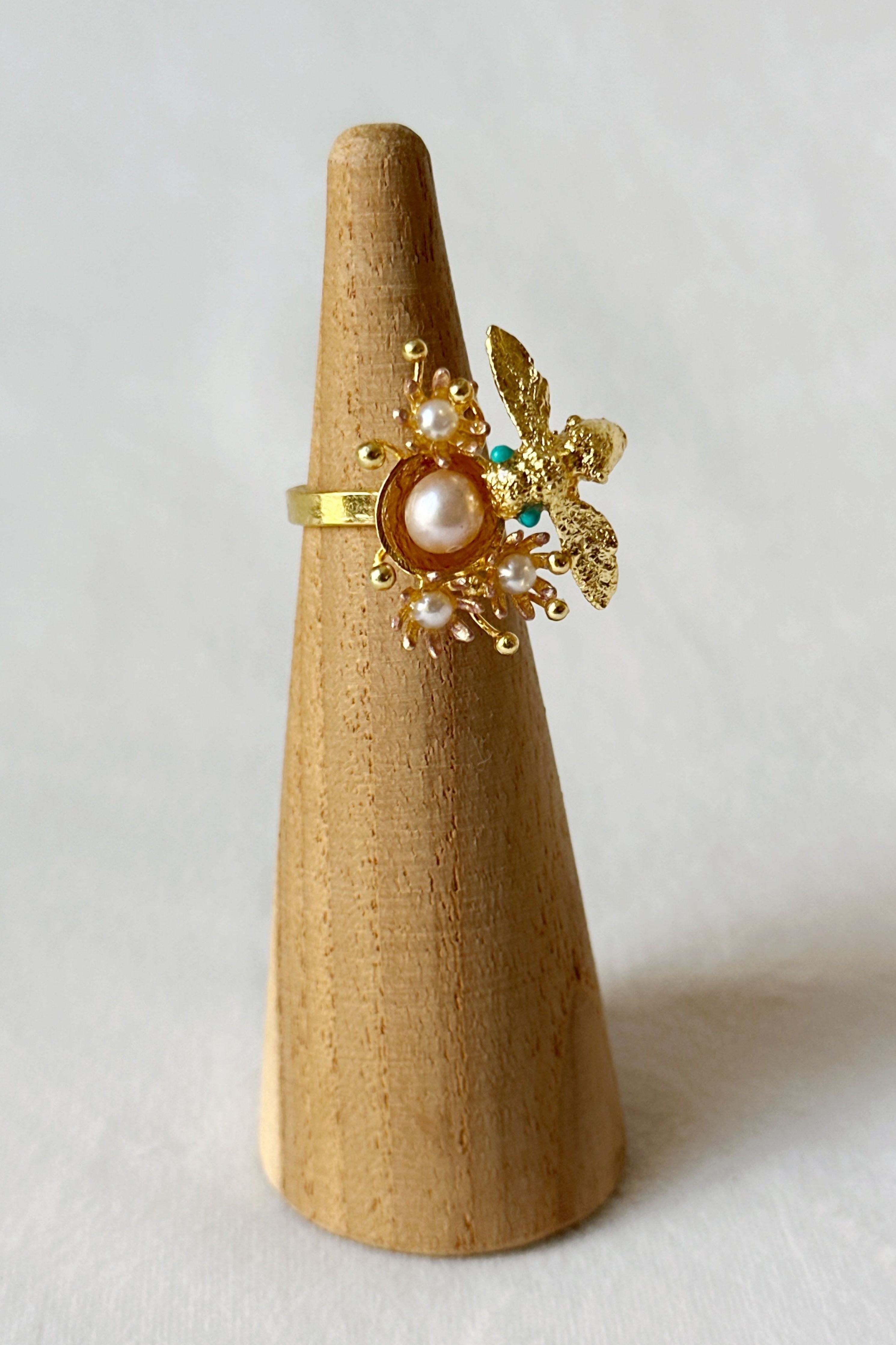 Buds And Bee Ring