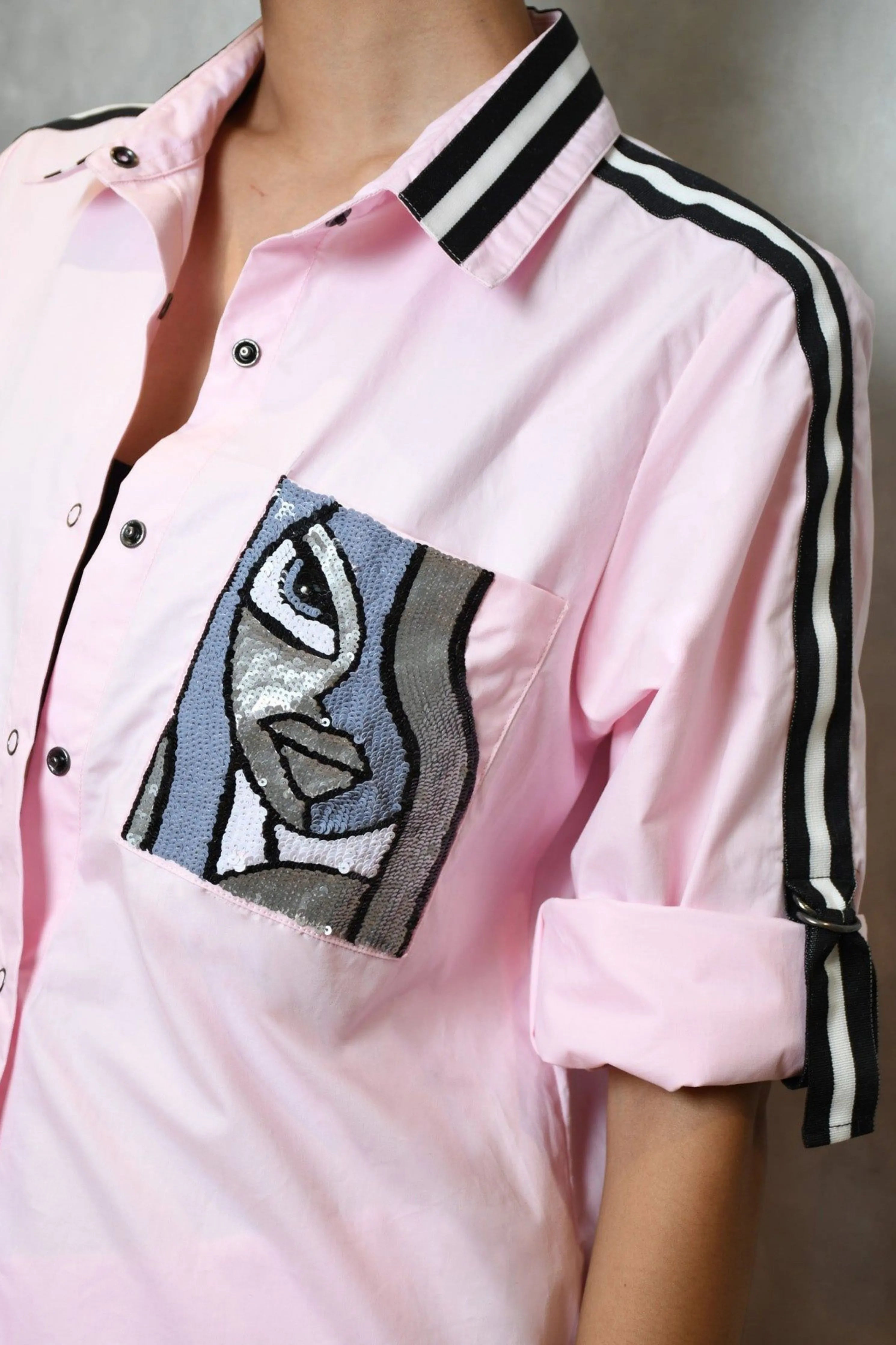 Pink Comfort Fit Cotton Shirt With Pockets
