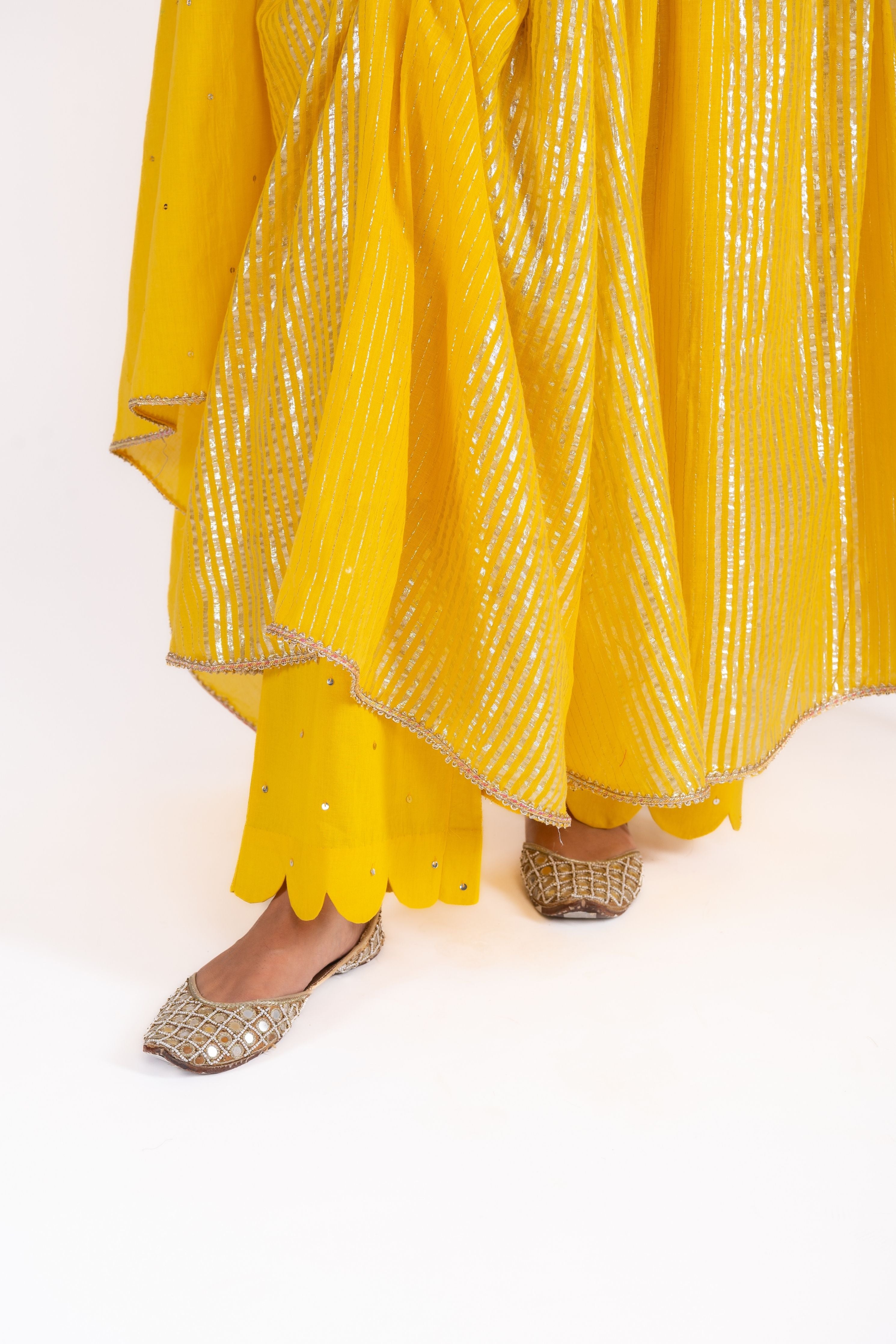 Basant Kurta Set