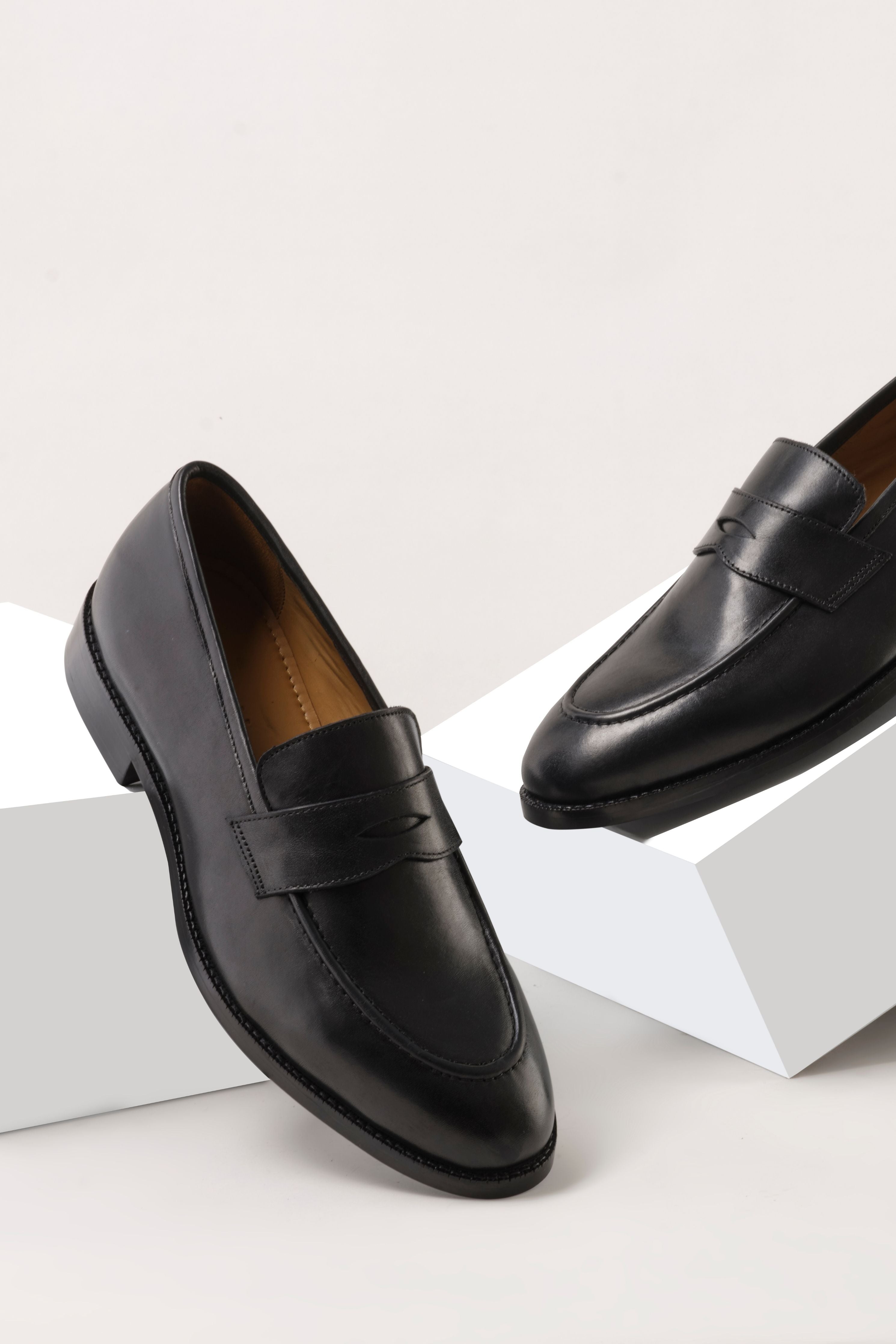 Black Java Moccasins