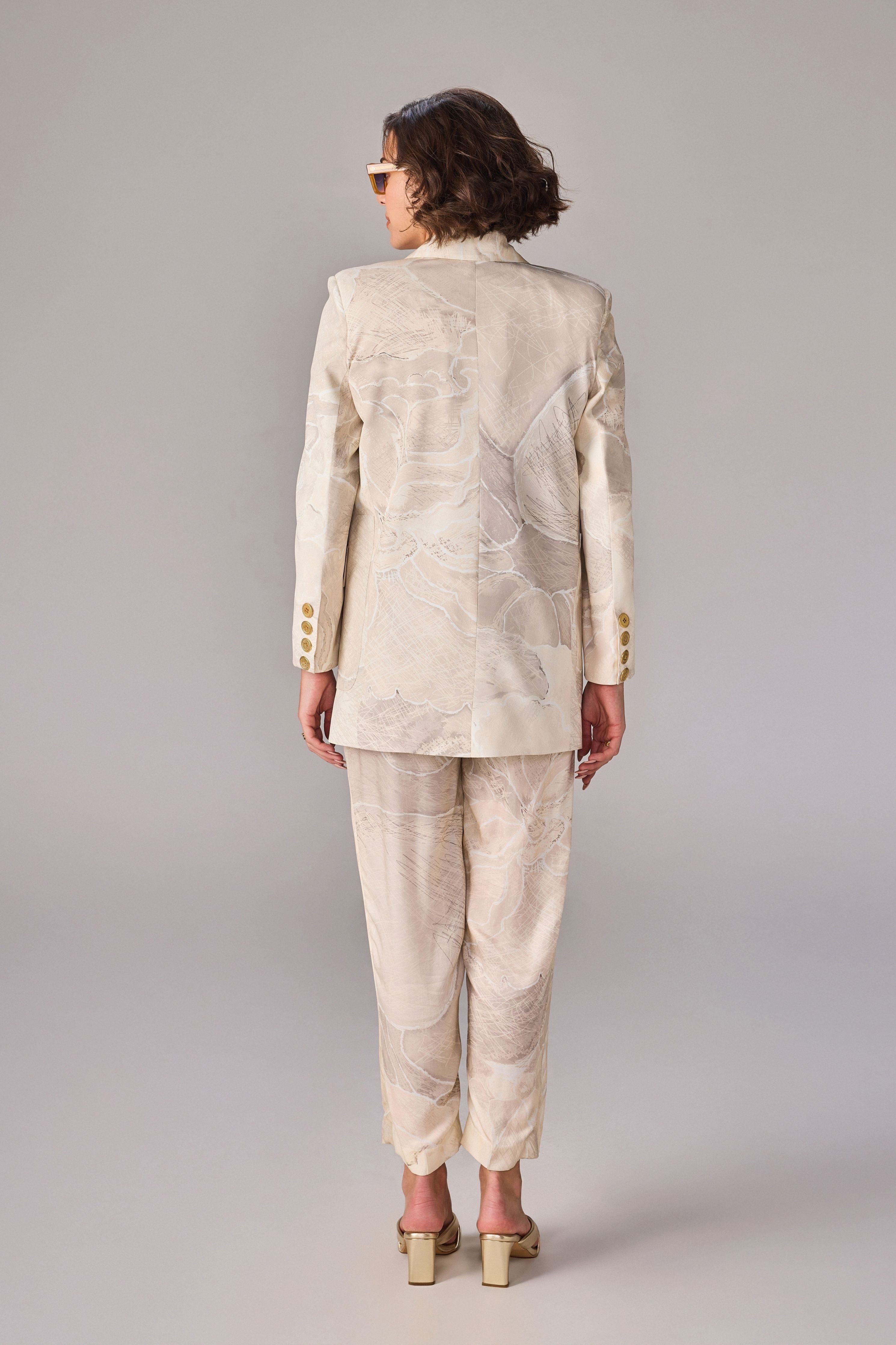 Ezra Blazer