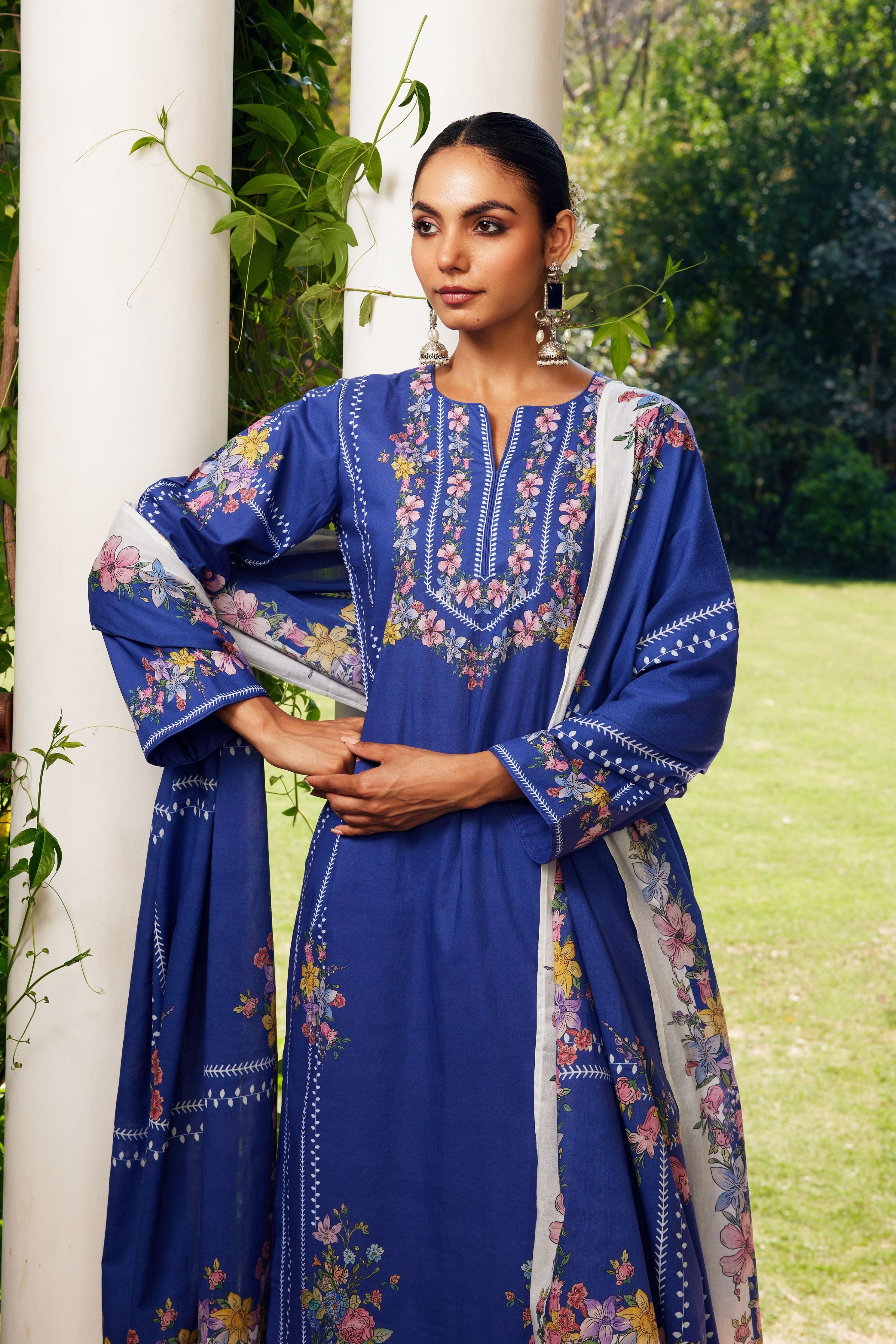 Blue Gulzaar Kurta Set