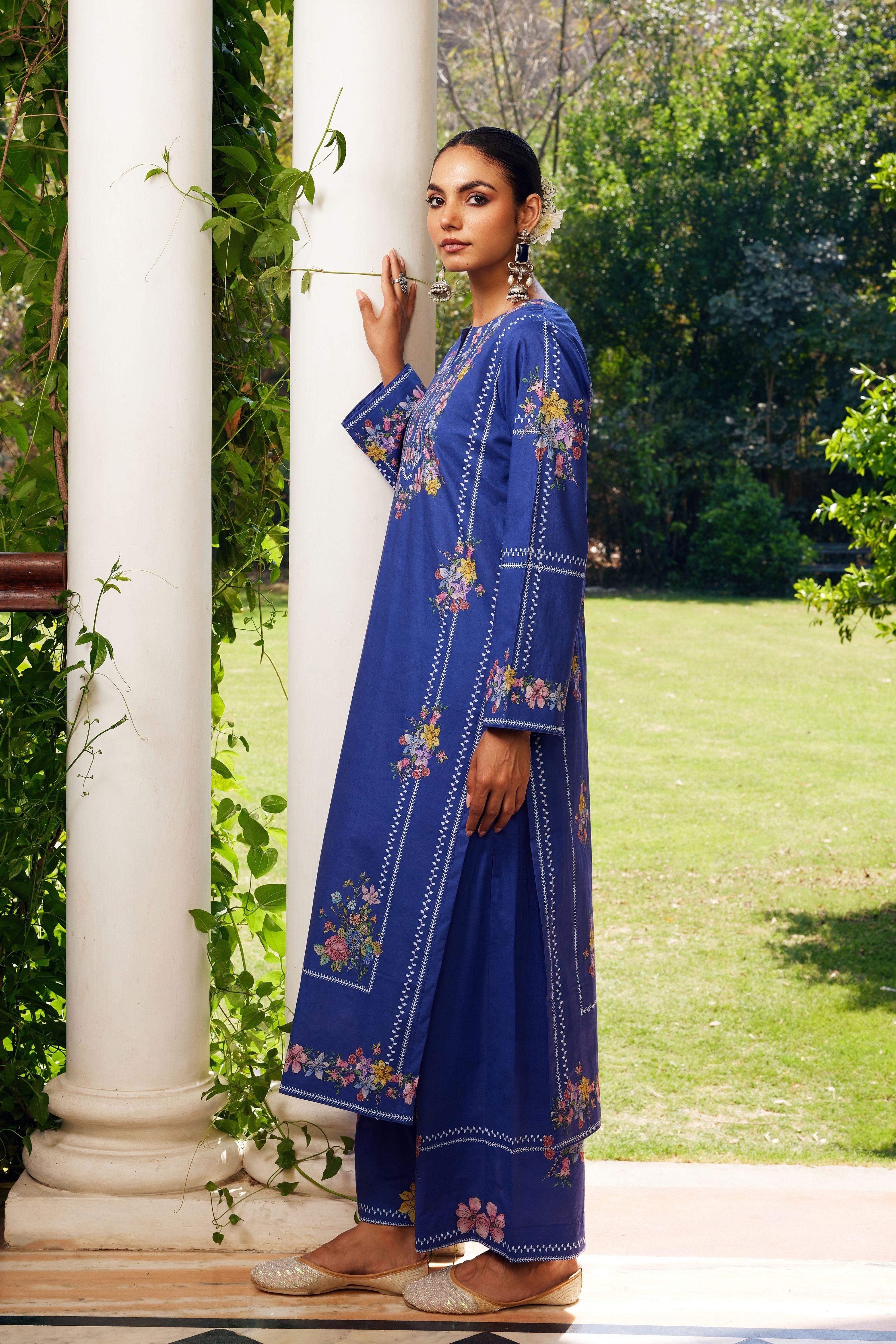 Blue Gulzaar Kurta Set