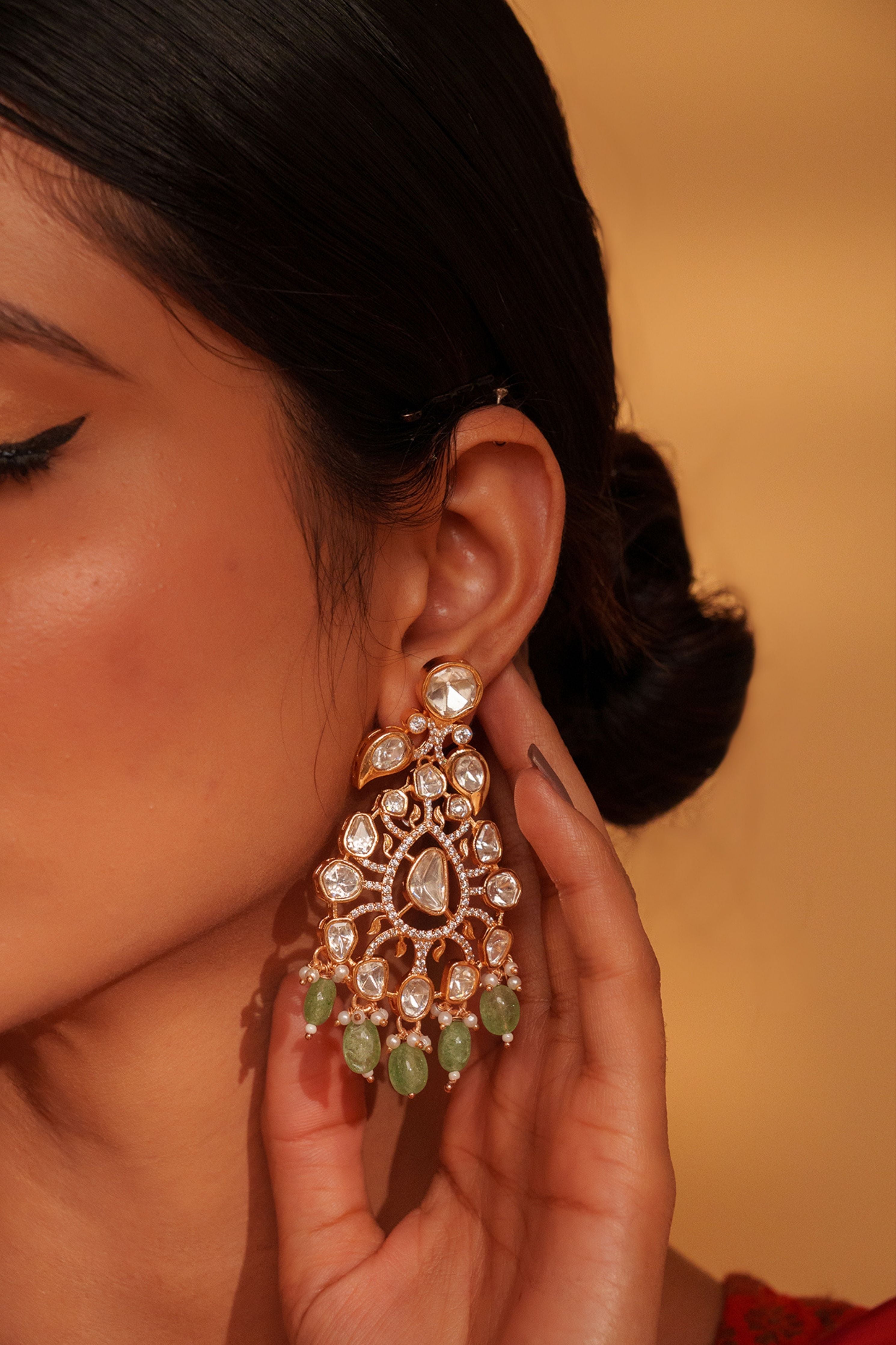 Bold And Dramatic Kundan Necklace With Earrings And Maangtikka