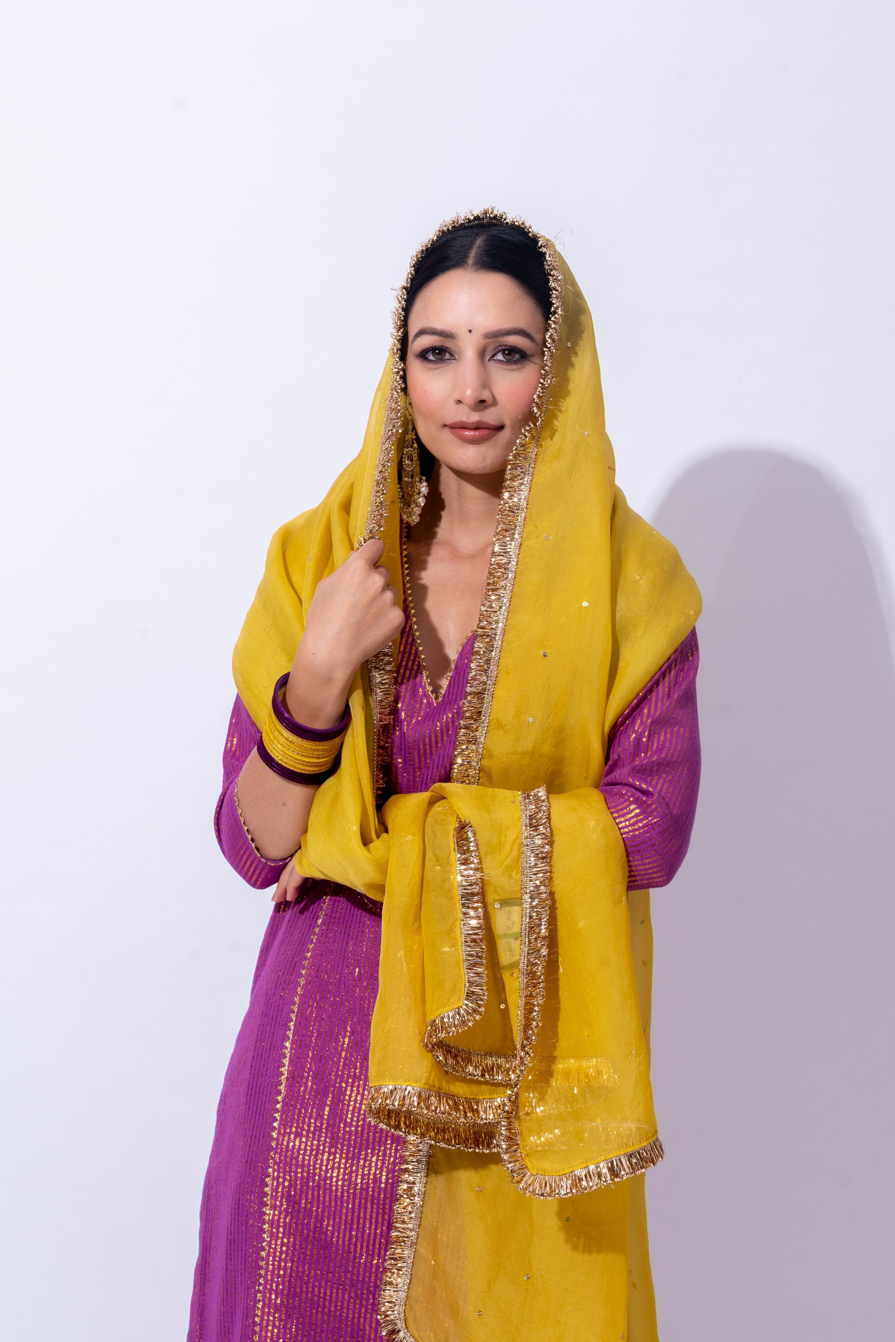 Bulbul Zari Kurta Set