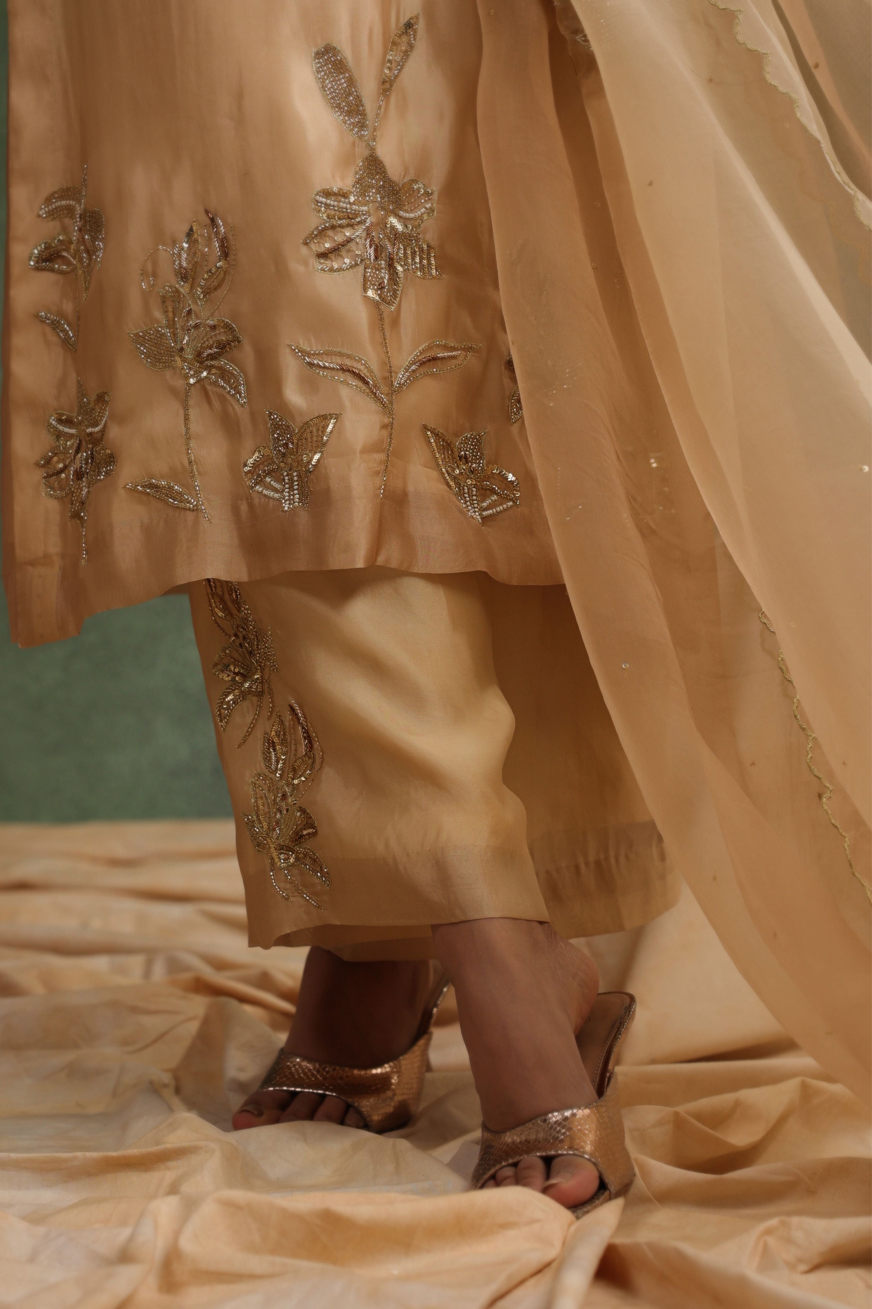 Poncy Kurta Set